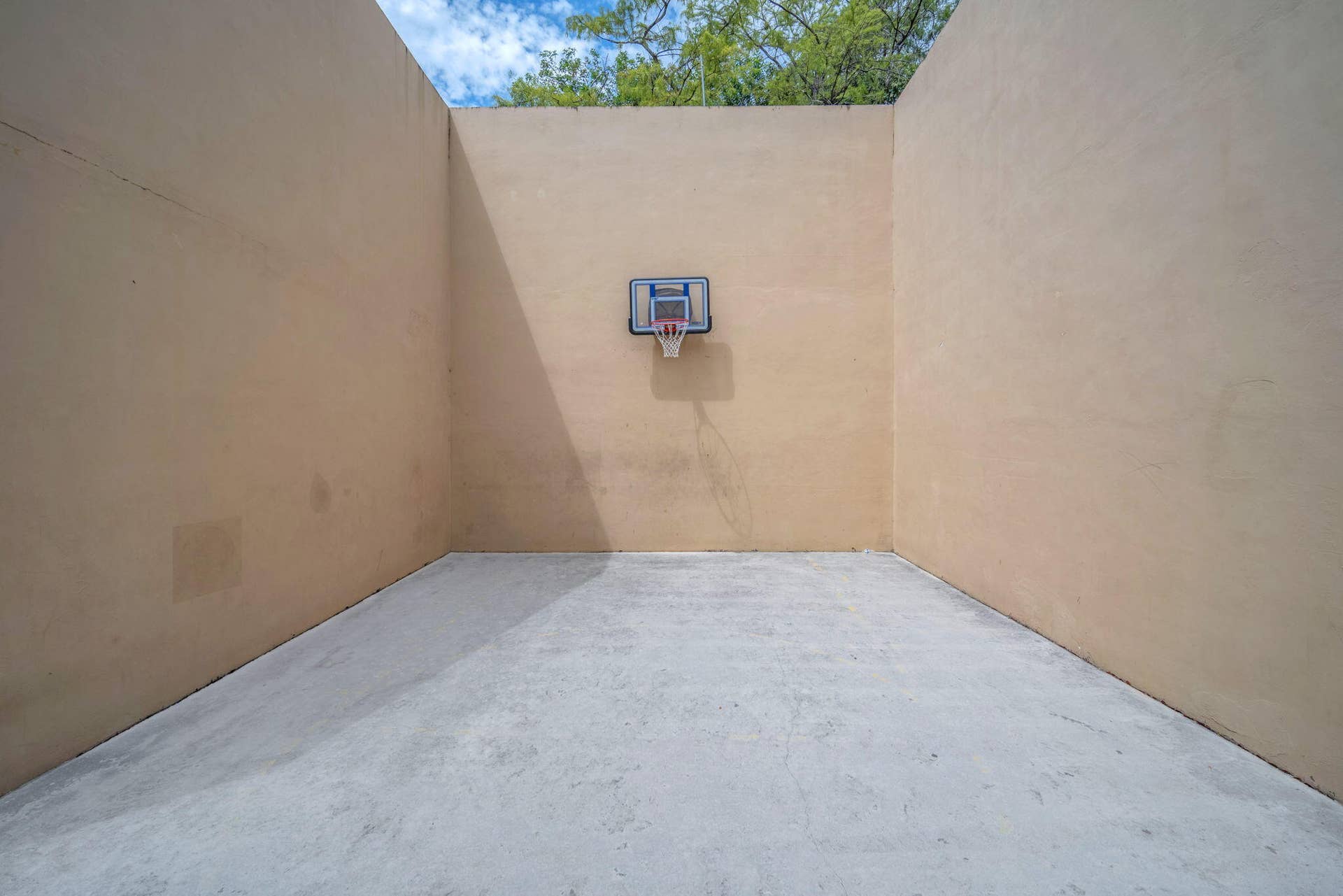 671 Cypress Lake Boulevard, #L21, Deerfield Beach, FL 33064 30-web-or-mls-DSC09973