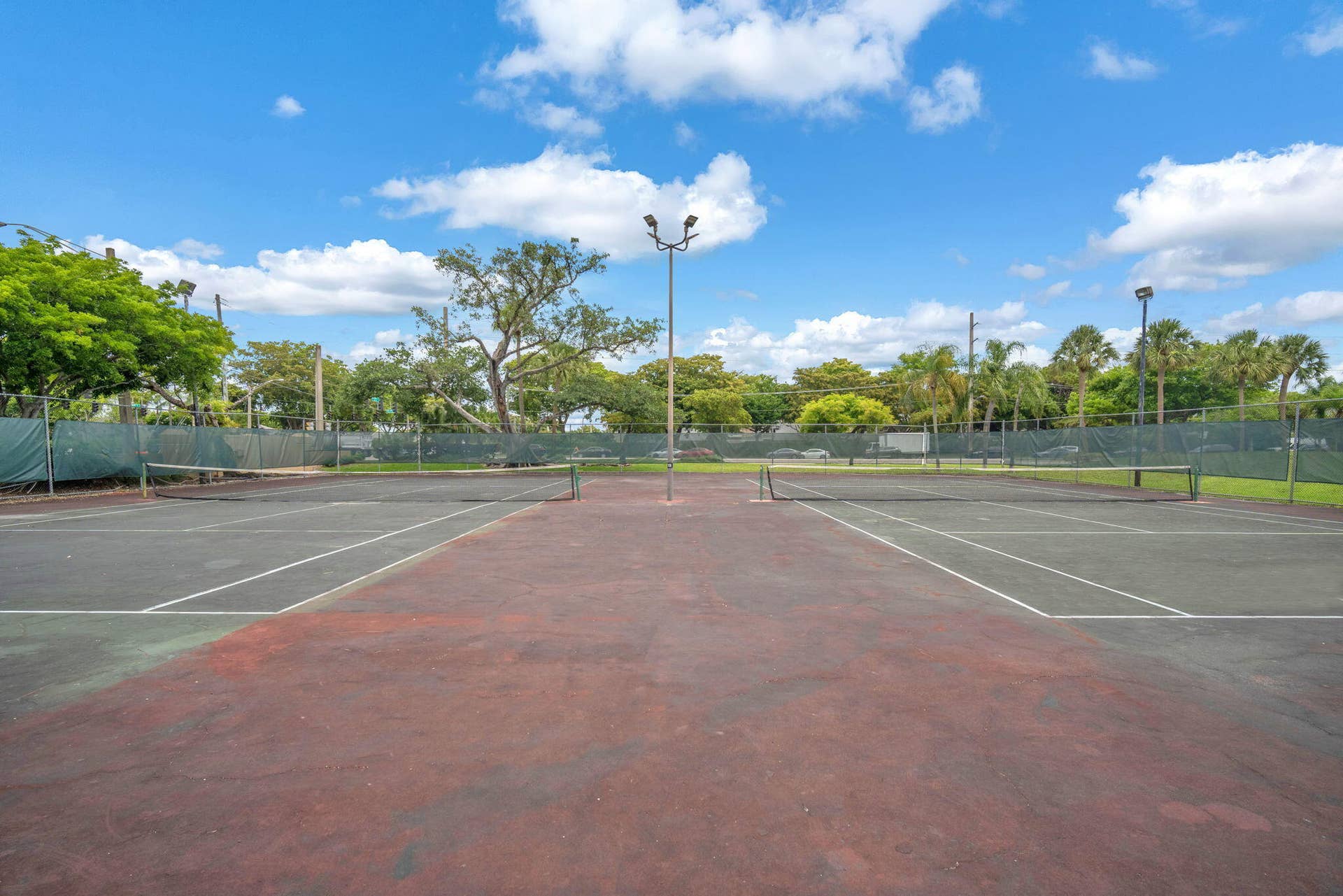 671 Cypress Lake Boulevard, #L21, Deerfield Beach, FL 33064 43-web-or-mls-DSC09997
