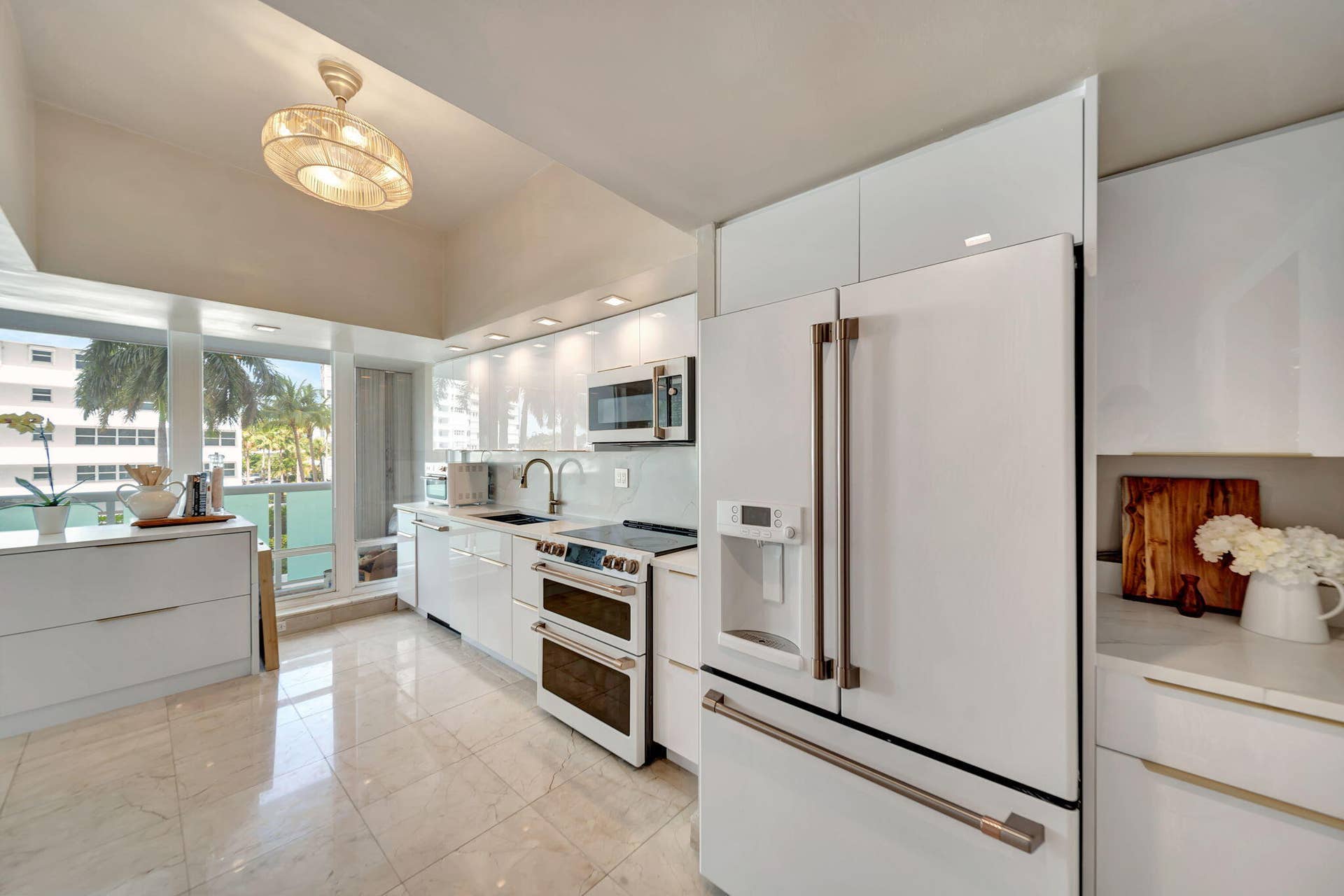2100 S Ocean Lane, #101-102, Fort Lauderdale, FL 33316 20-web-or-mls-DSC08301