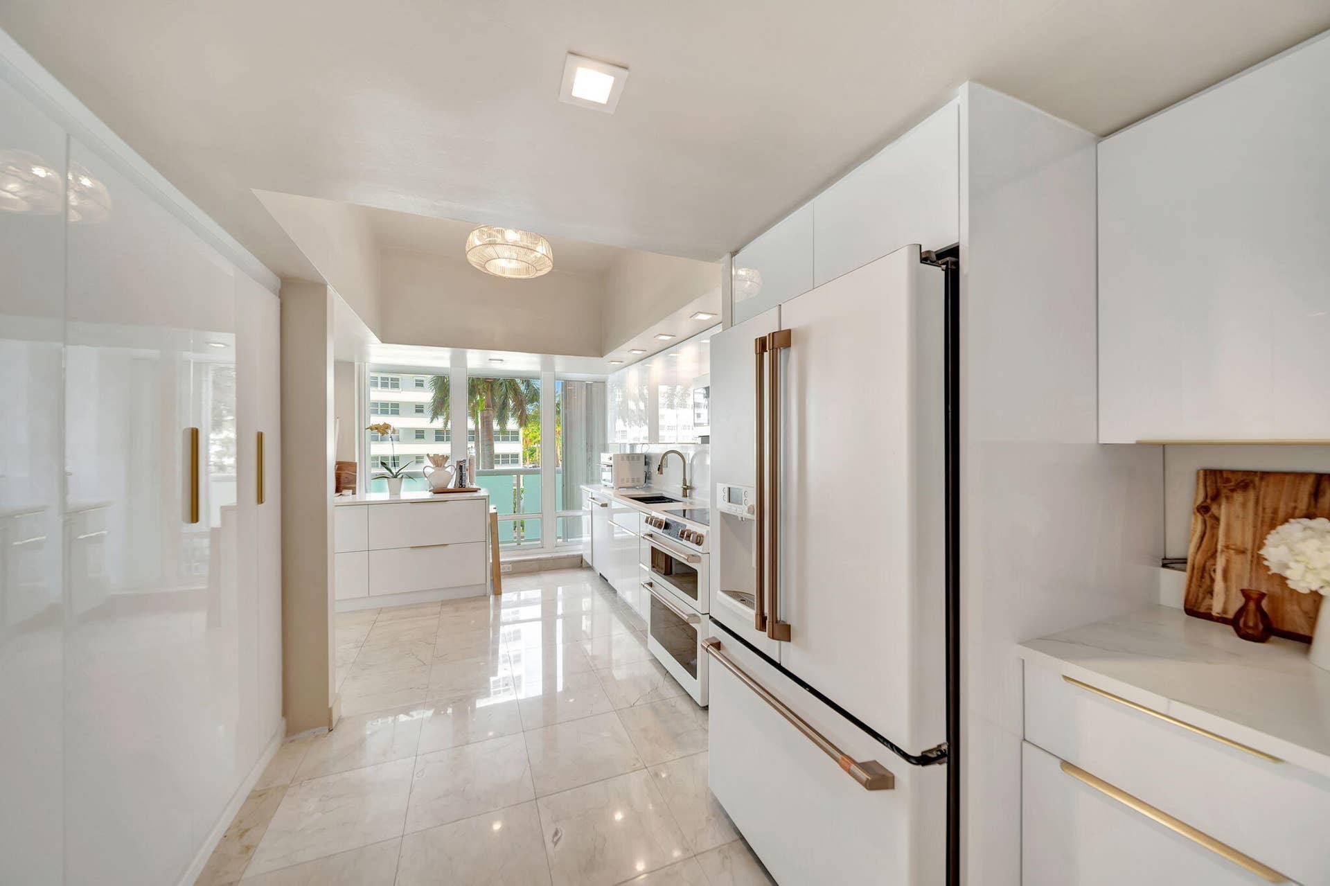 2100 S Ocean Lane, #101-102, Fort Lauderdale, FL 33316 4-web-or-mls-DSC08381