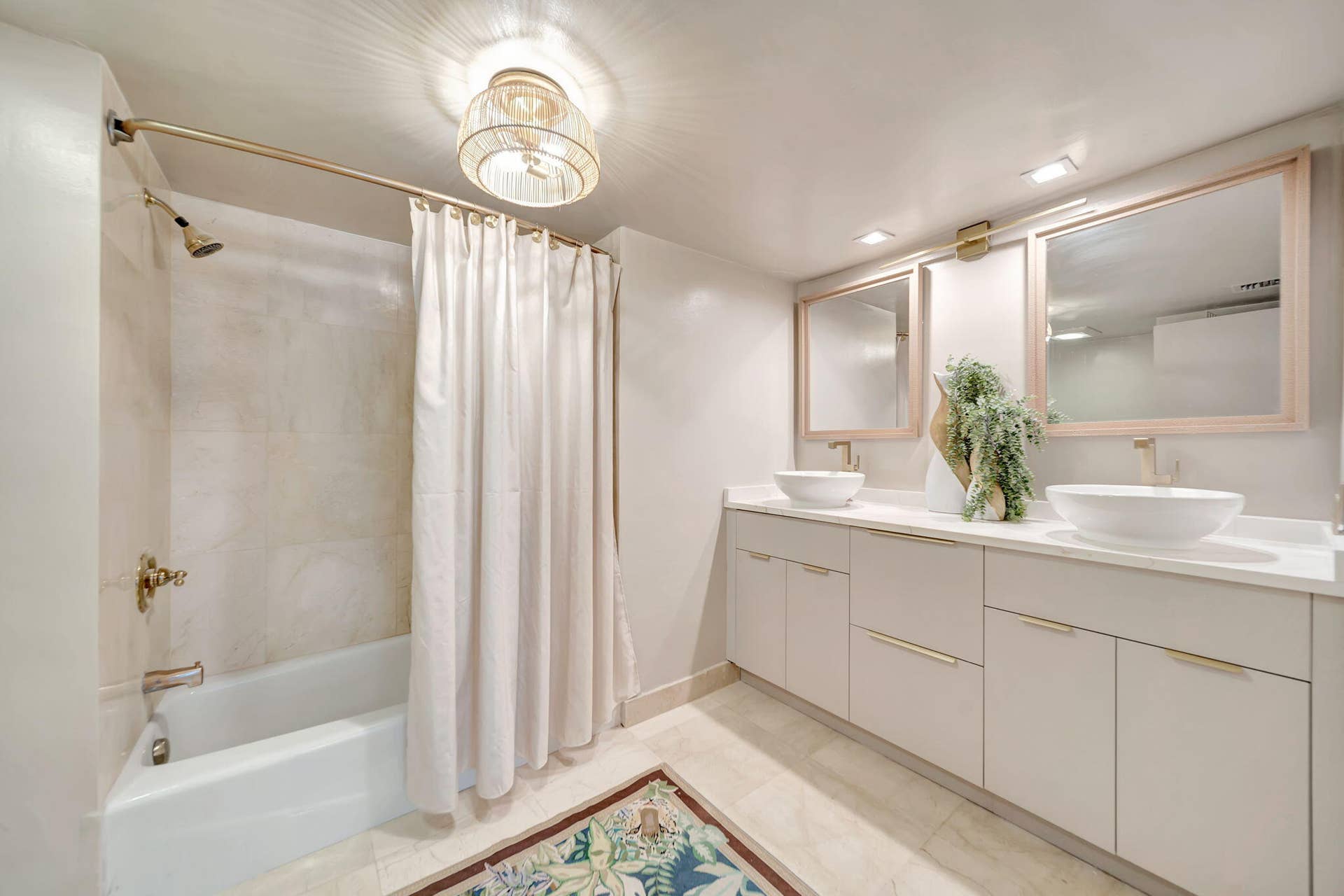 2100 S Ocean Lane, #101-102, Fort Lauderdale, FL 33316 30-web-or-mls-DSC08241