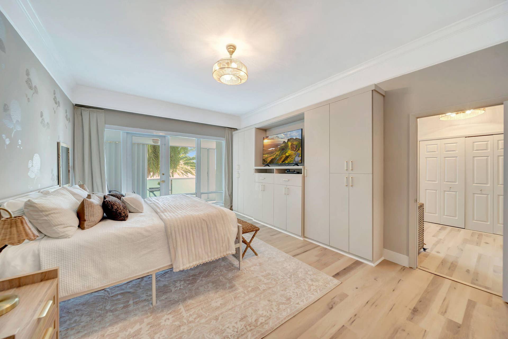 2100 S Ocean Lane, #101-102, Fort Lauderdale, FL 33316 Primary becroom