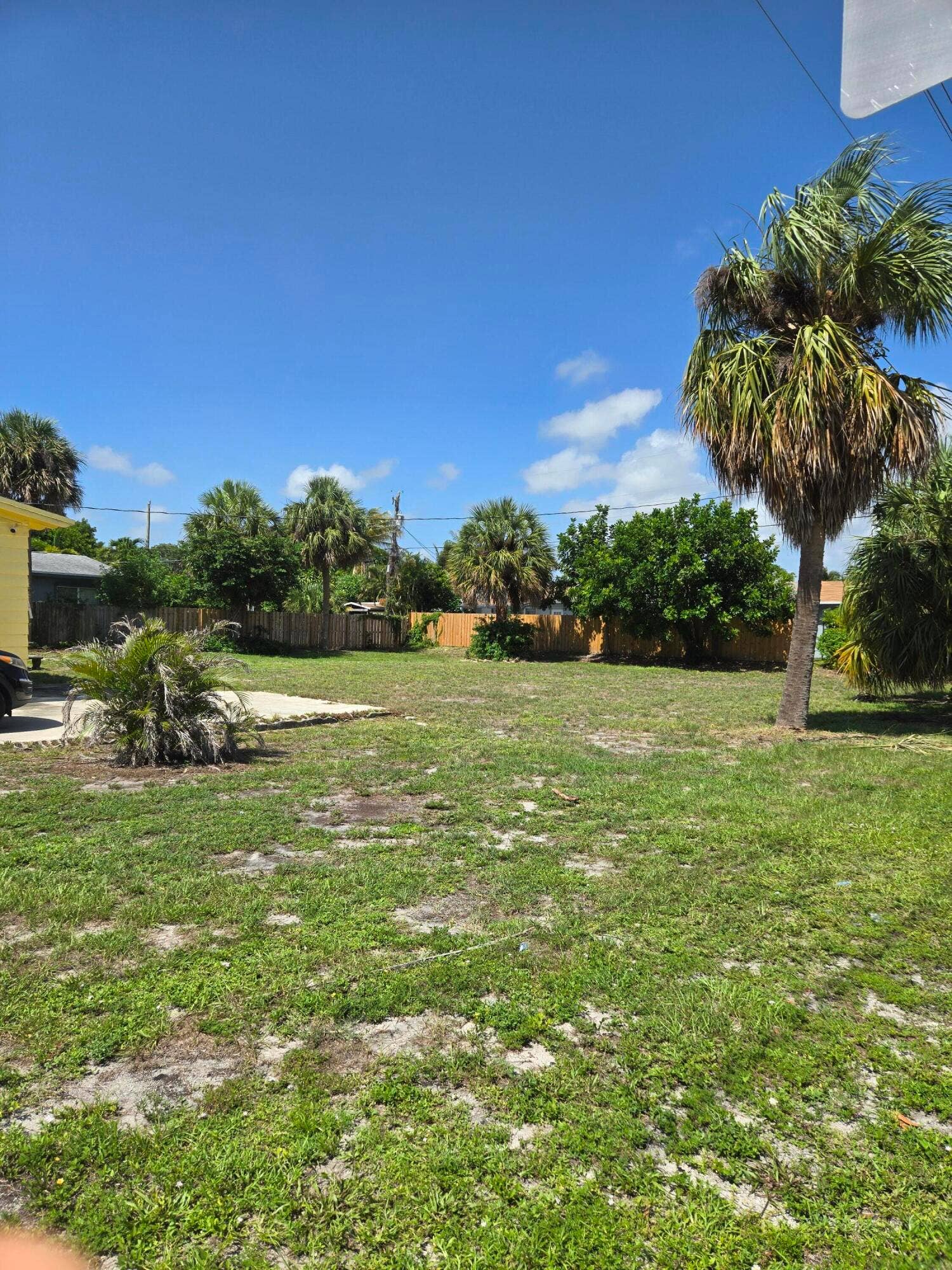 239 NE 18th Avenue, Pompano Beach, FL 33060 rearext2
