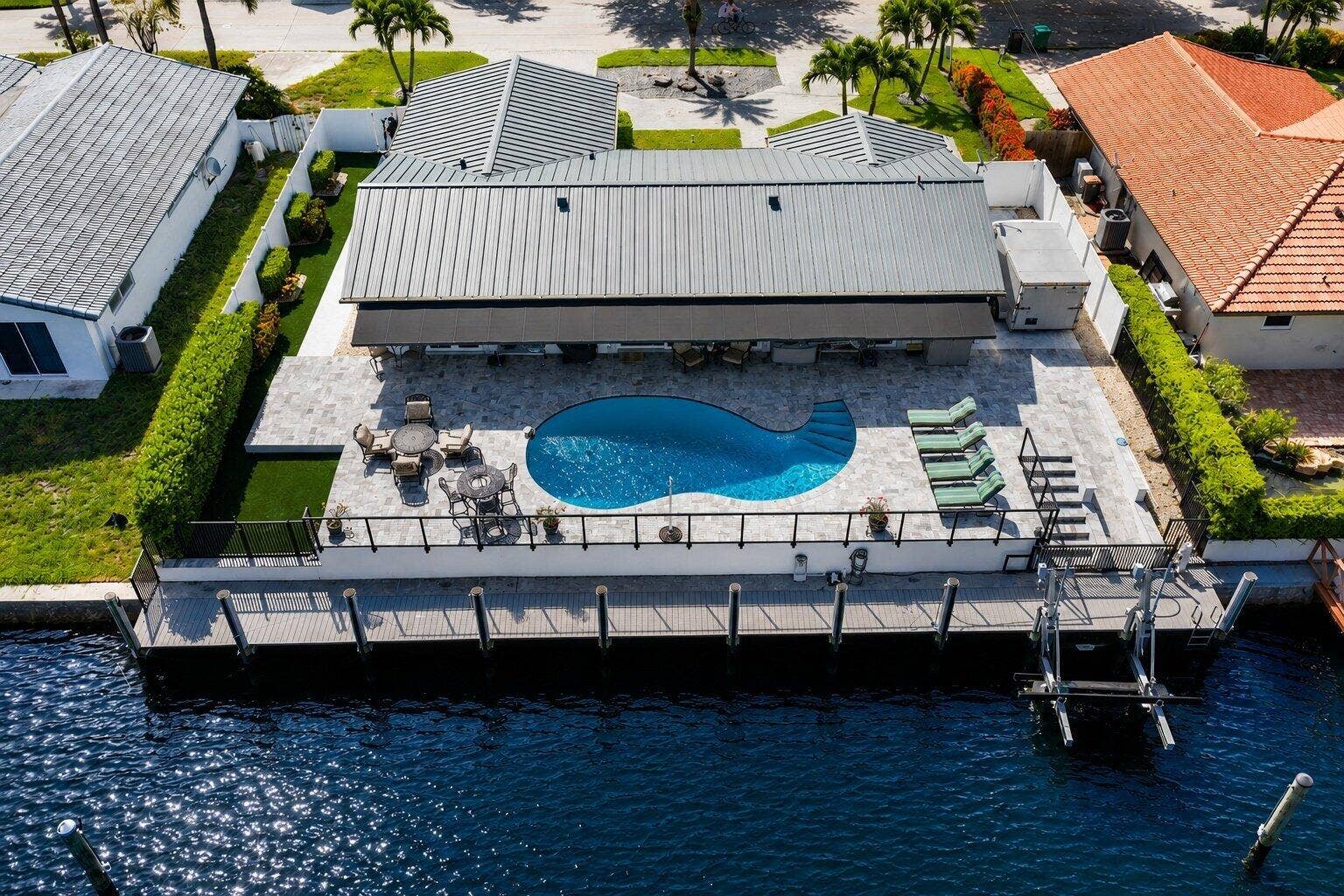 4021 NE 27th Terrace, Lighthouse Point, FL 33064 4021 Northeast 27th Terrace - 1.jpg-SMAL