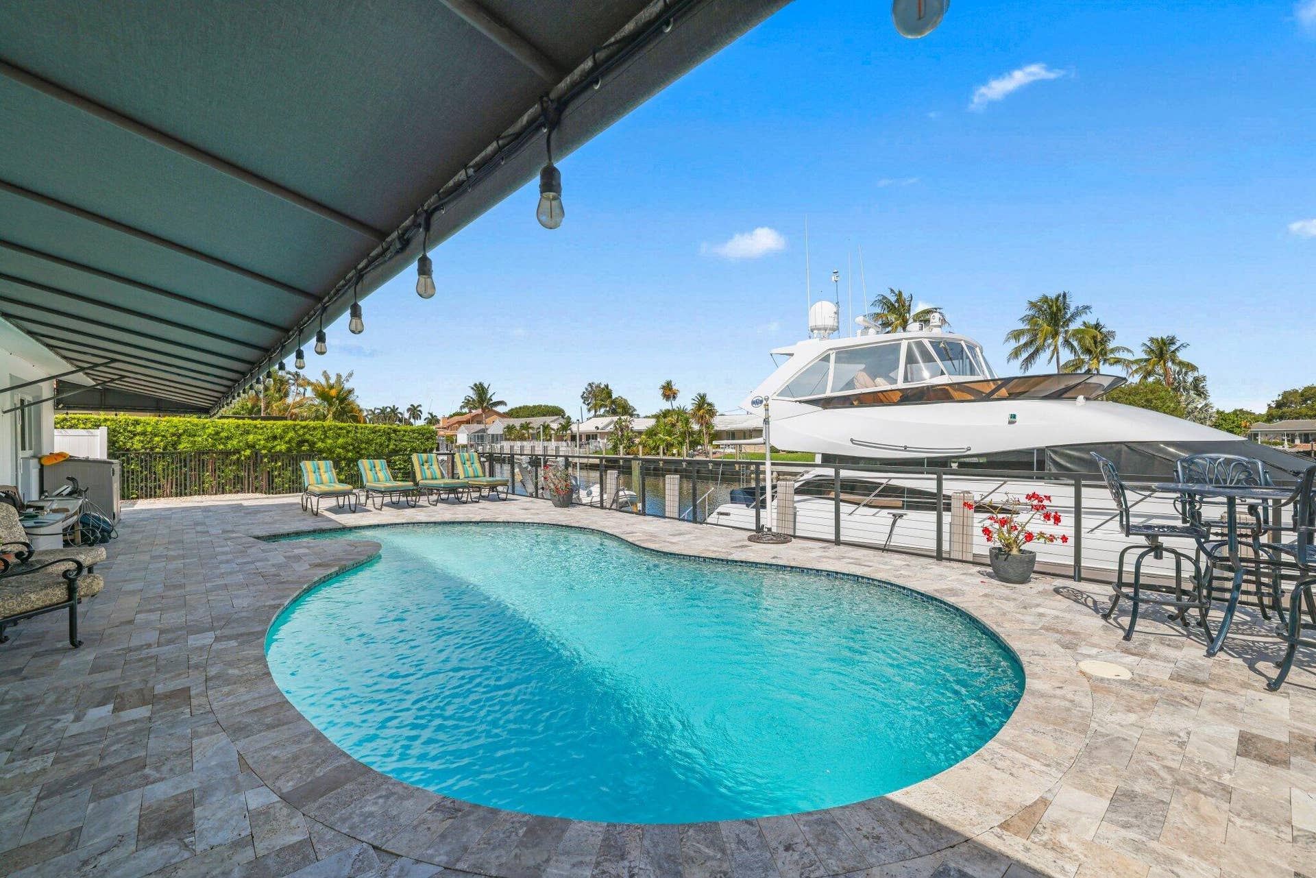 4021 NE 27th Terrace, Lighthouse Point, FL 33064 4021 Northeast 27th Terrace - 48.jpg-SMA