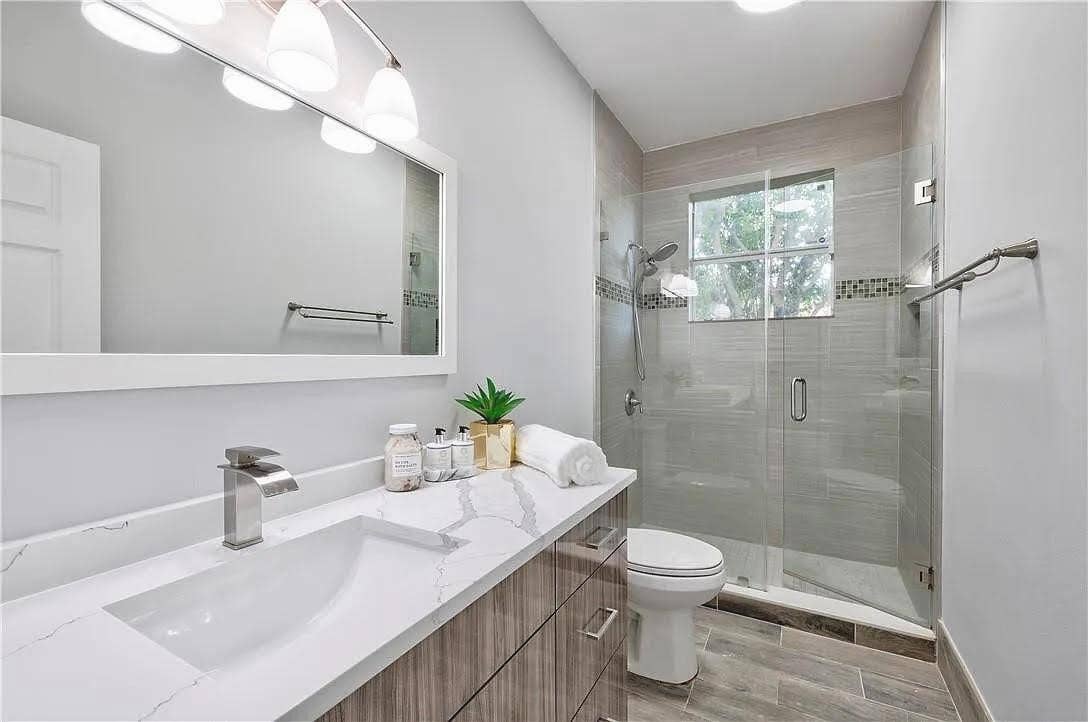 5989 NW 74th Street, Parkland, Parkland, FL 33067 bathroom