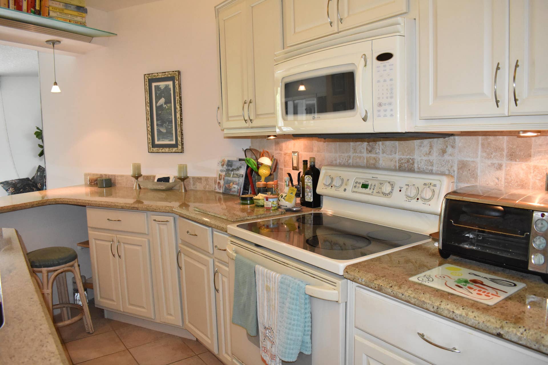 1101 River Reach Drive, #212, Fort Lauderdale, FL 33315 Updated kitchen