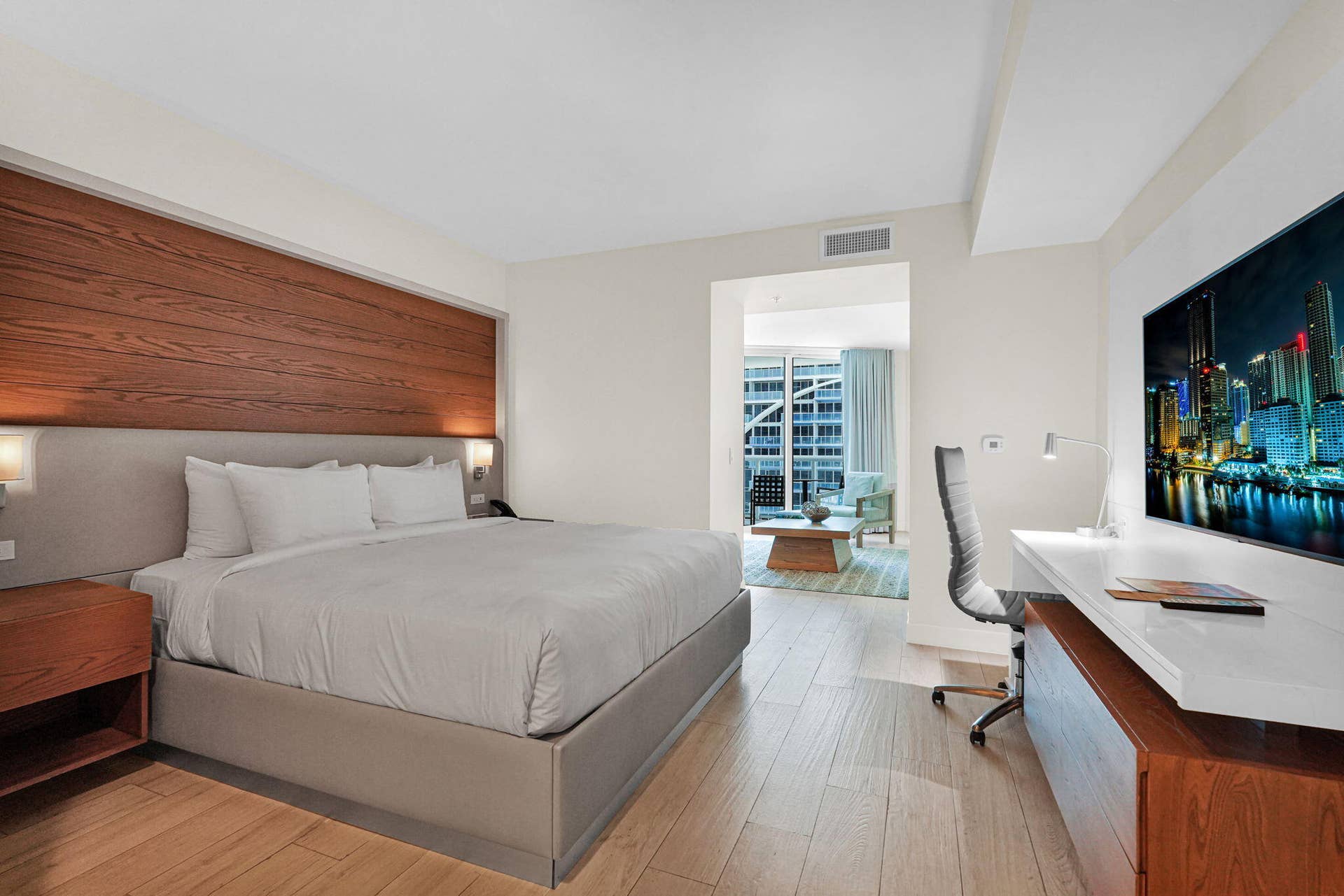 505 N Fort Lauderdale Beach Boulevard, #1103, Fort Lauderdale, FL 33304 24-web-or-mls-DSC09133