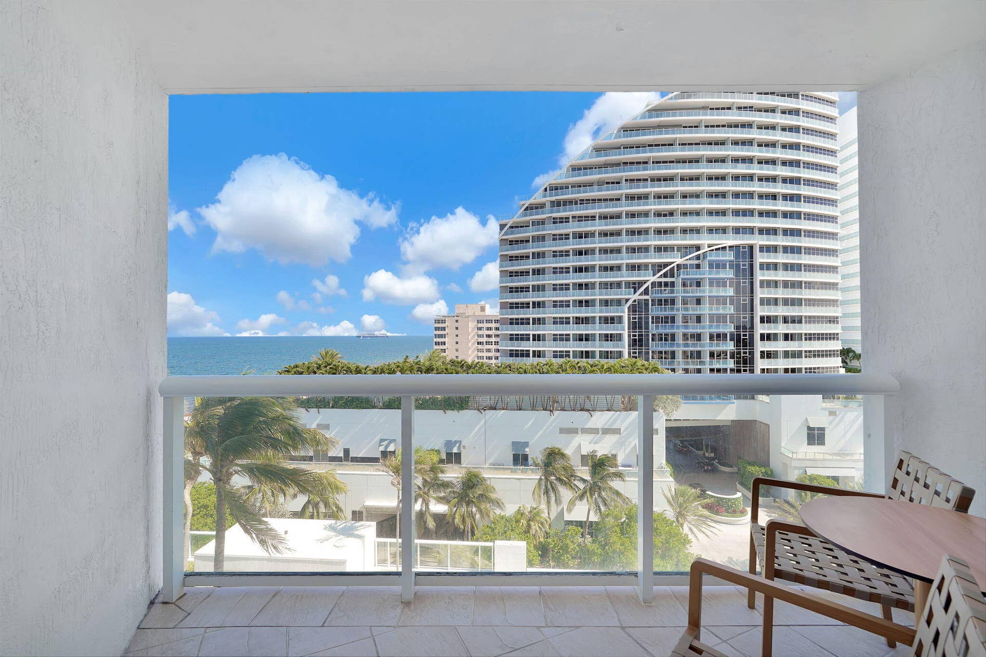 505 N Fort Lauderdale Beach Boulevard, #915, Fort Lauderdale, FL 33304 1-web-or-mls-APT 915 DSC09681