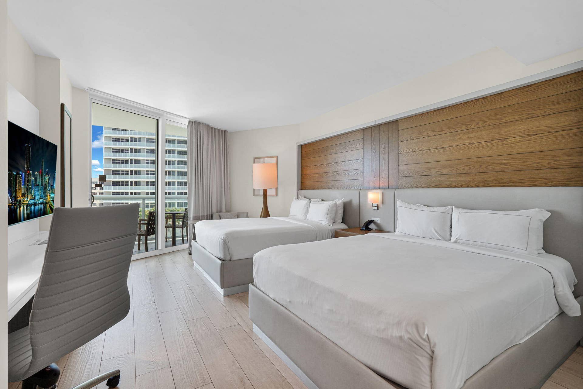 505 N Fort Lauderdale Beach Boulevard, #915, Fort Lauderdale, FL 33304 5-web-or-mls-DSC09592