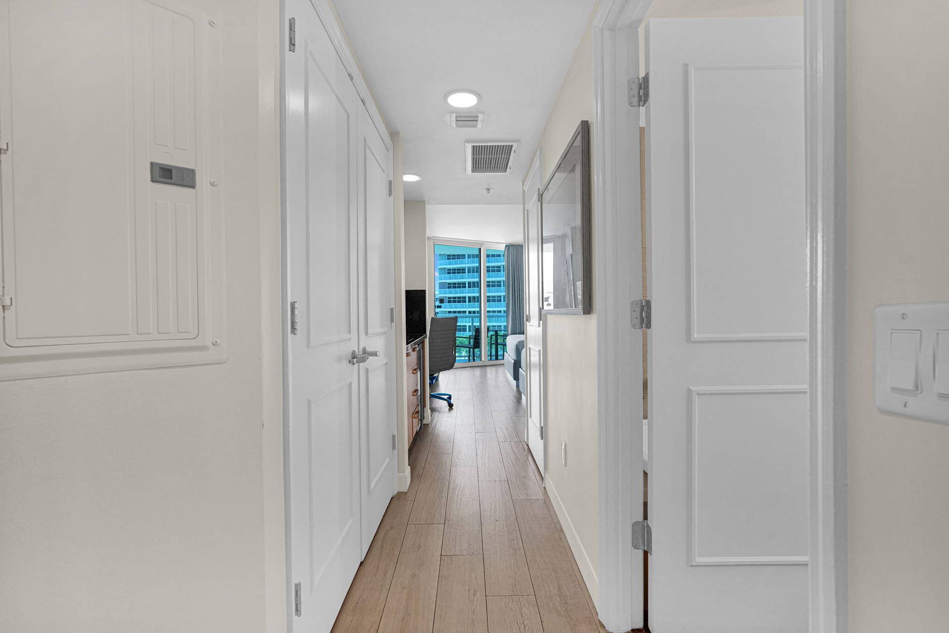 505 N Fort Lauderdale Beach Boulevard, #915, Fort Lauderdale, FL 33304 13-web-or-mls-DSC09880
