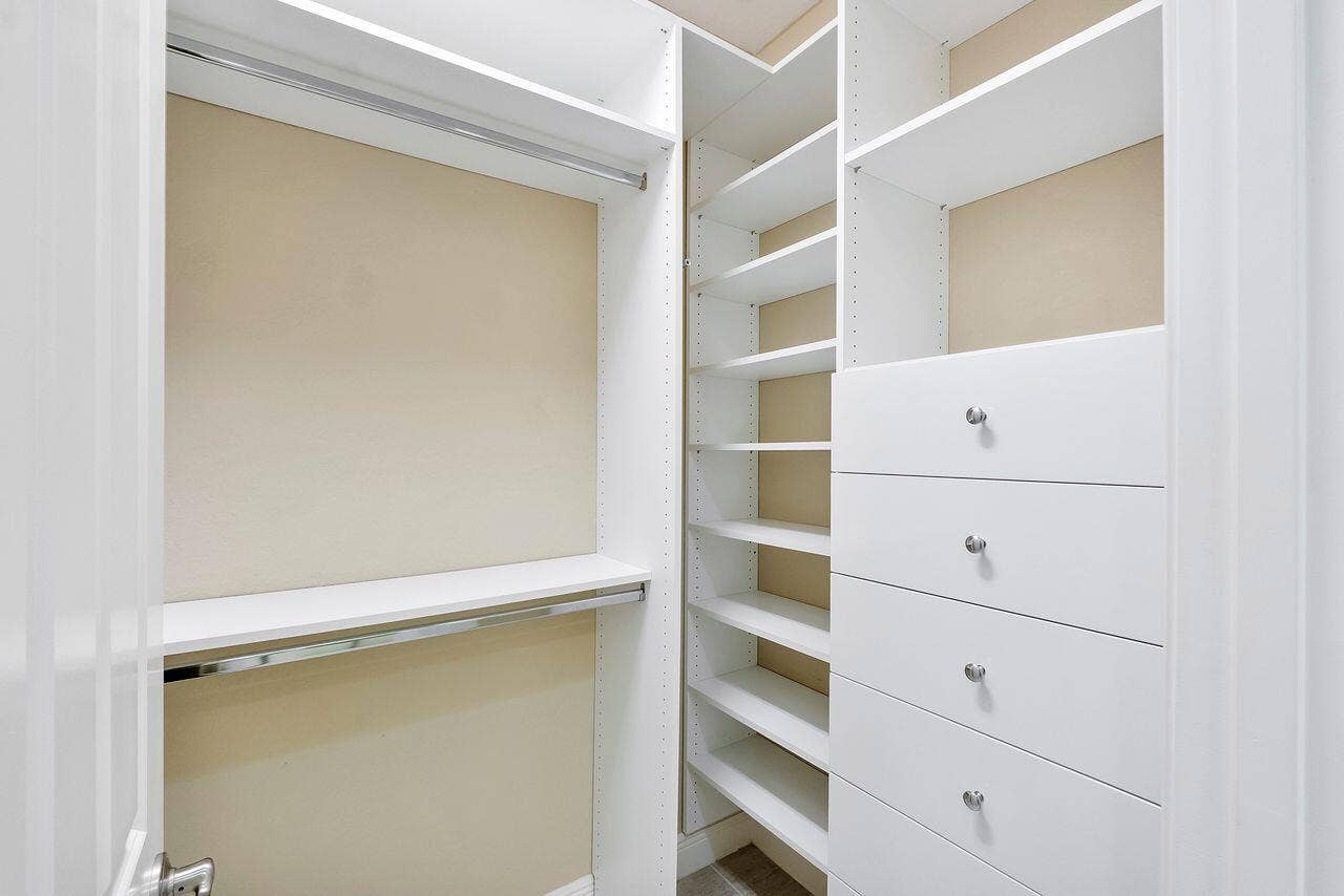 8231 Canopy Terrace, Parkland, FL 33076 web 8231-19