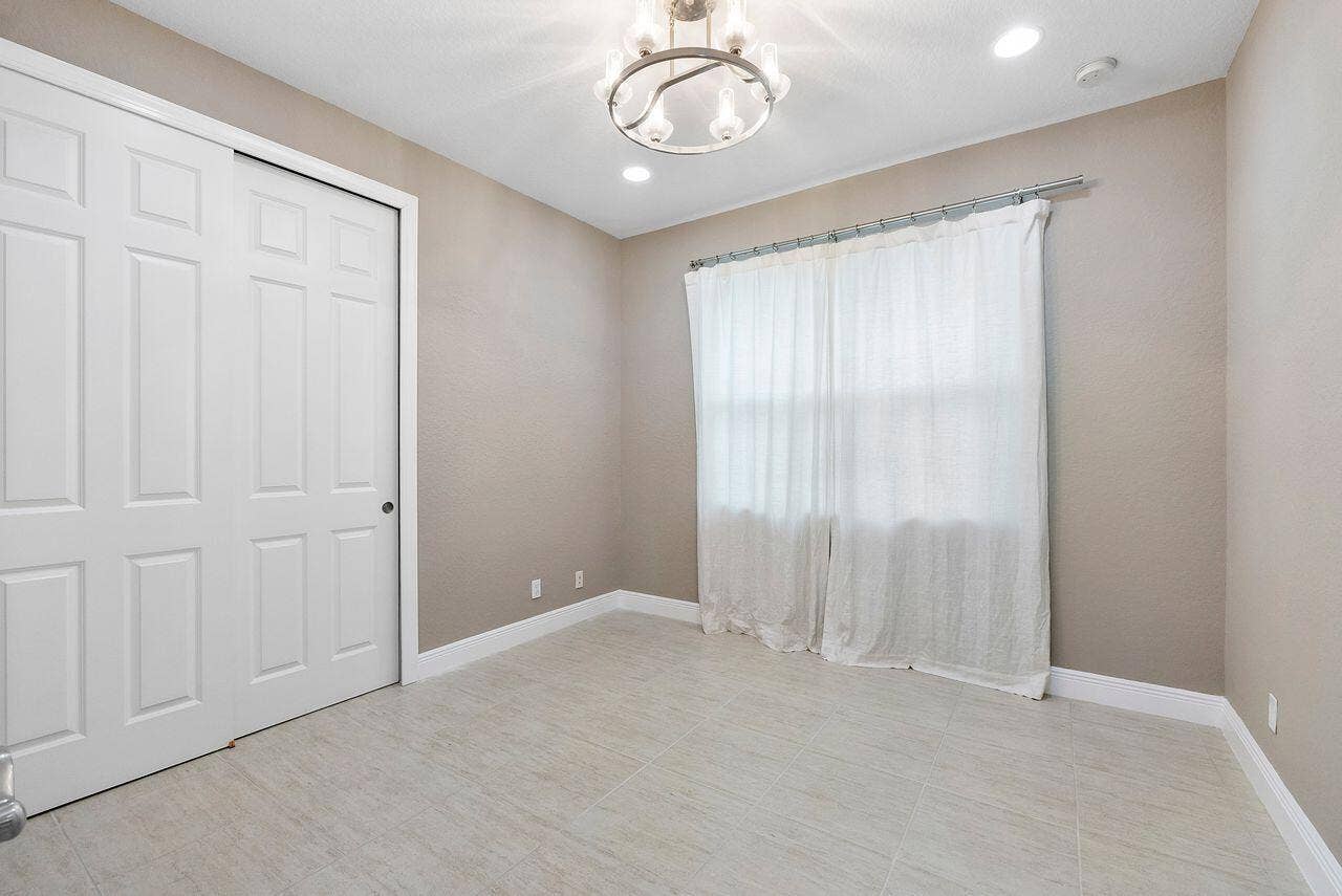 8231 Canopy Terrace, Parkland, FL 33076 web 8231-12
