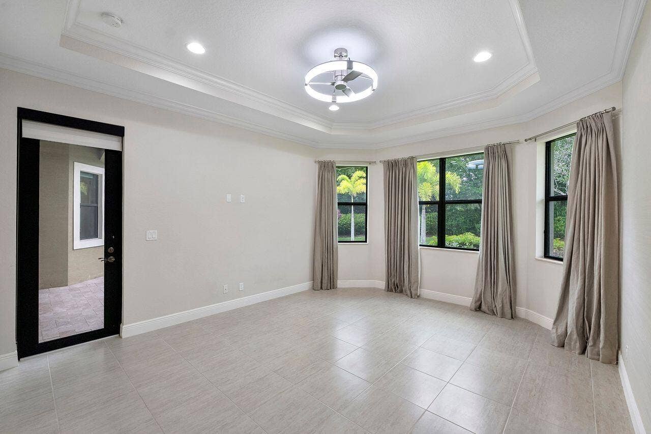 8231 Canopy Terrace, Parkland, FL 33076 web 8231-20