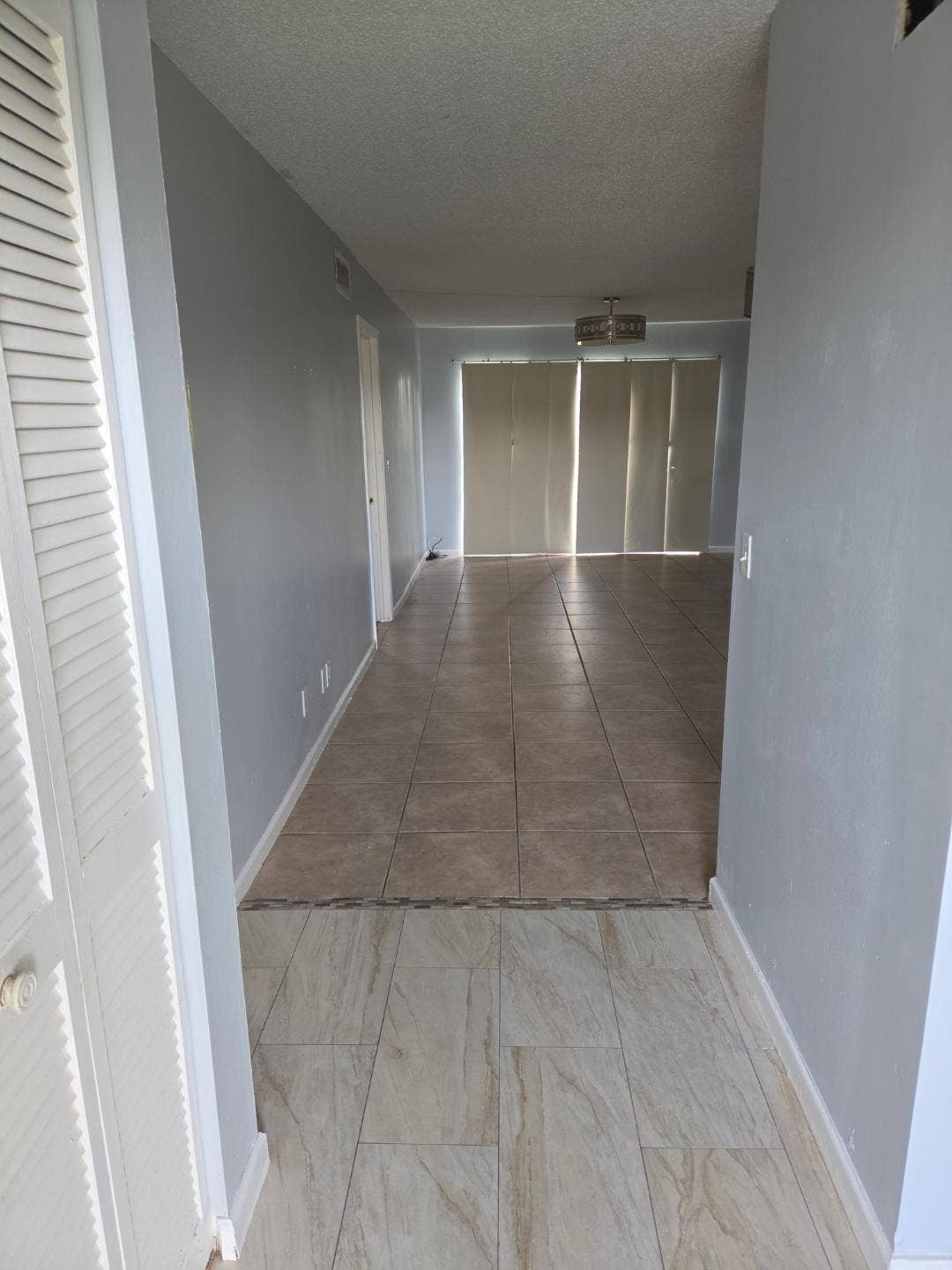 9949 Sandalfoot Boulevard, #512, Boca Raton, Boca Raton, FL 33428 9949 SANDALFOOT APT 512 FRONT HALLWAY 1