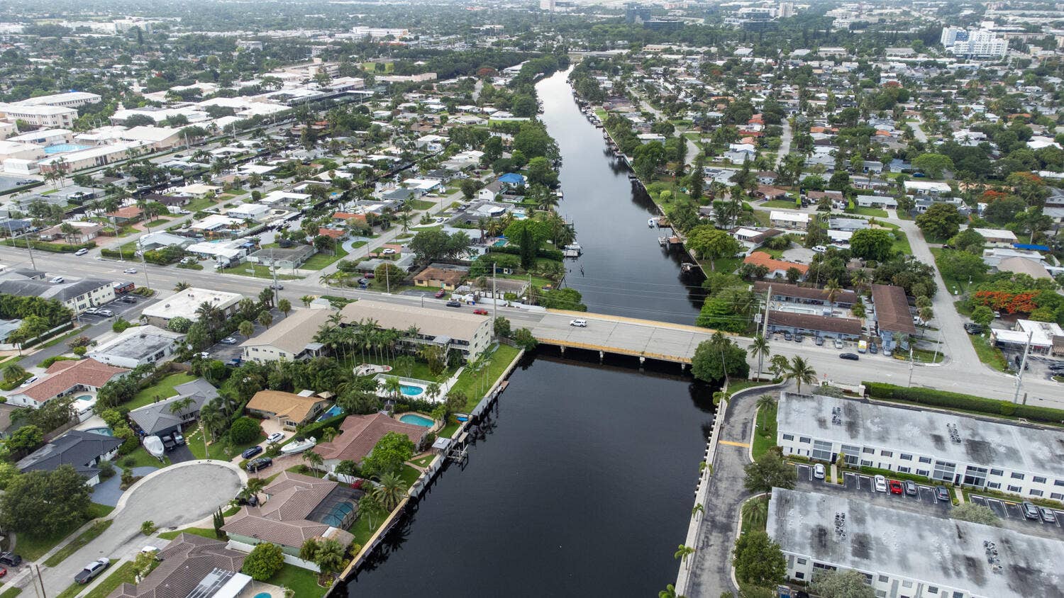 160 Cypress Club Drive, #Unit 612, Pompano Beach, FL 33060 612 Cypress Club.web.drone (14 of 16)