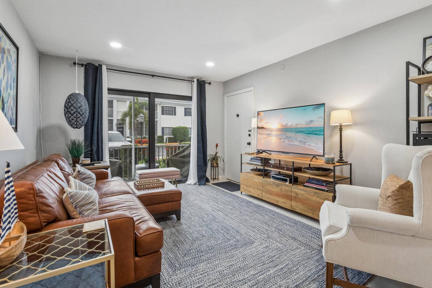 160 Cypress Club Drive, #Unit 612, Pompano Beach, FL 33060 612 Cypress Club.web (2 of 29)