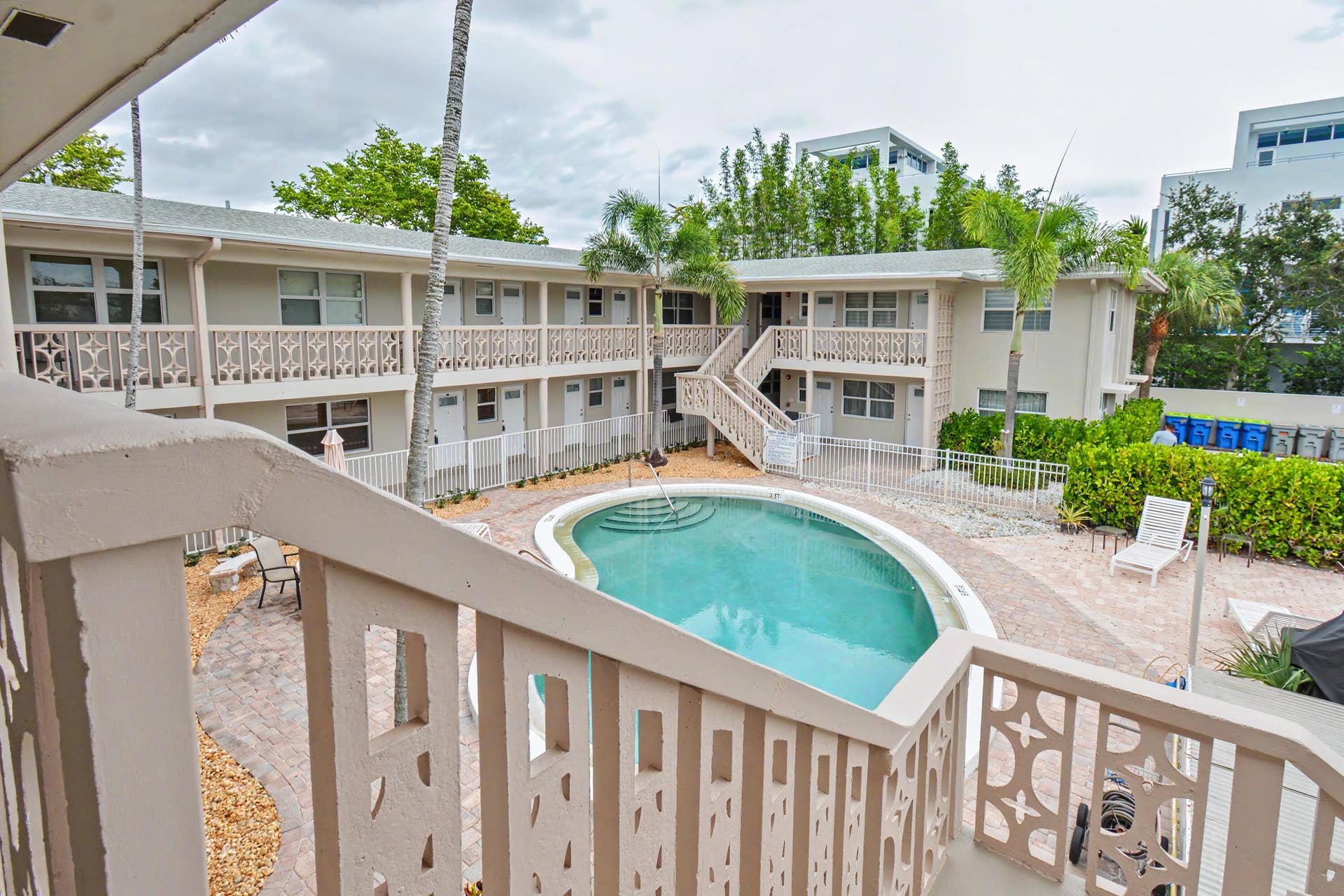 2701 NE 1st Street, #201, Pompano Beach, FL 33062 Pool View