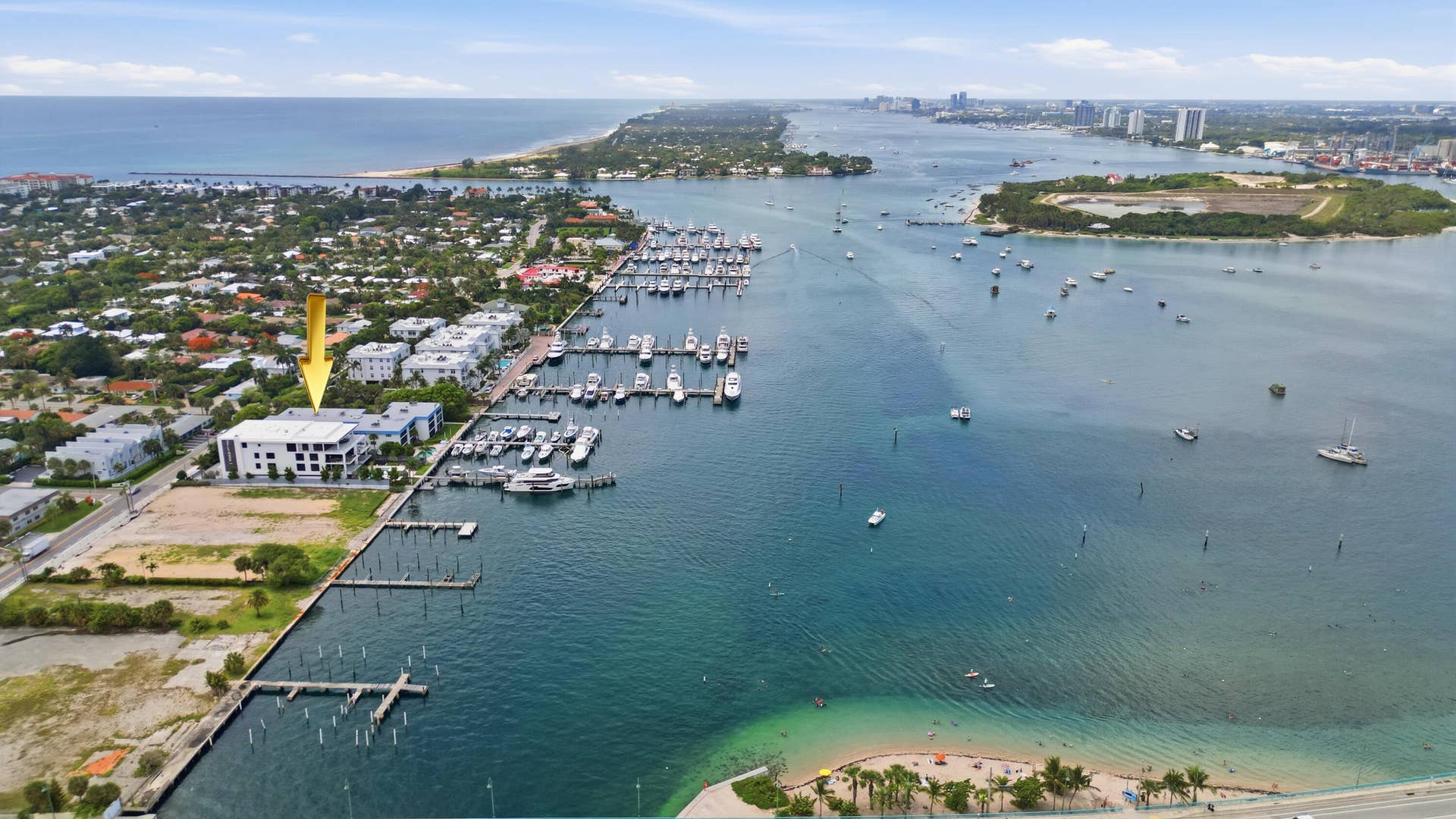 220 Lake Drive, #206, Palm Beach Shores, FL 33404 aerial