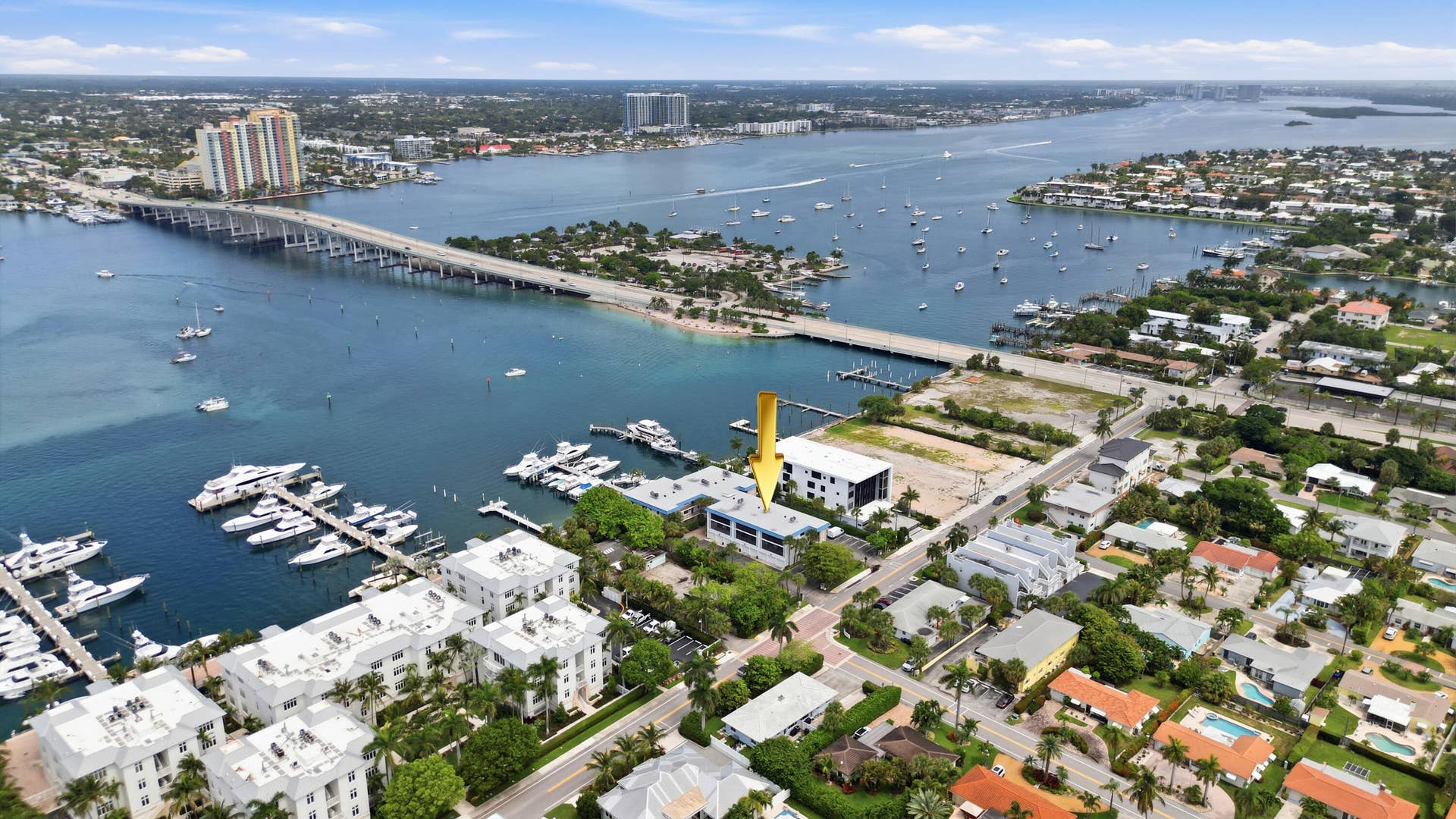 220 Lake Drive, #206, Palm Beach Shores, FL 33404 aerial