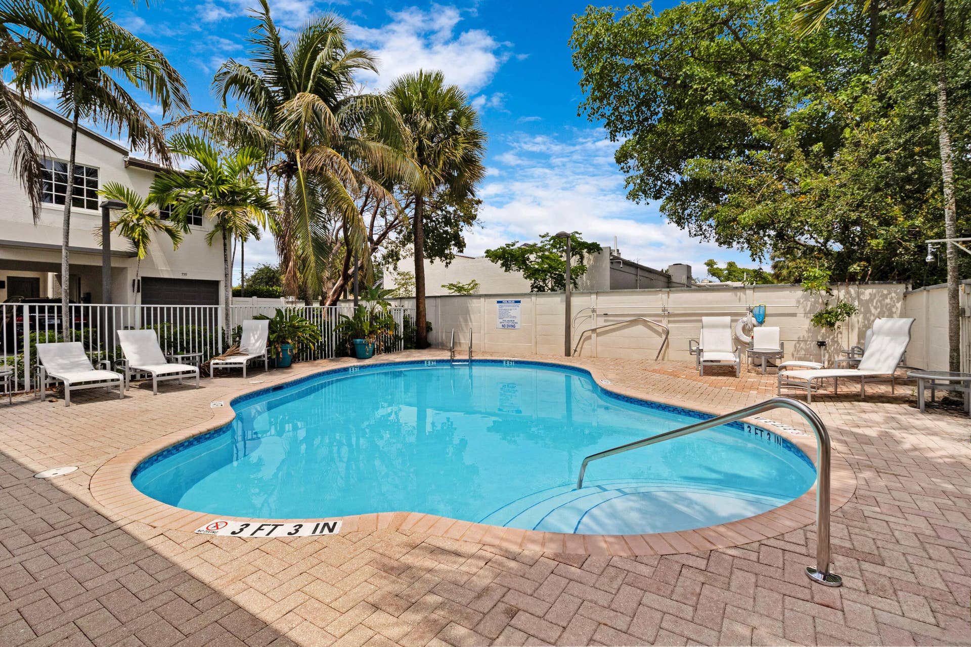 732 SE 2nd Street, #732, Pompano Beach, FL 33060 accutour_01 732-se-2nd-st -048