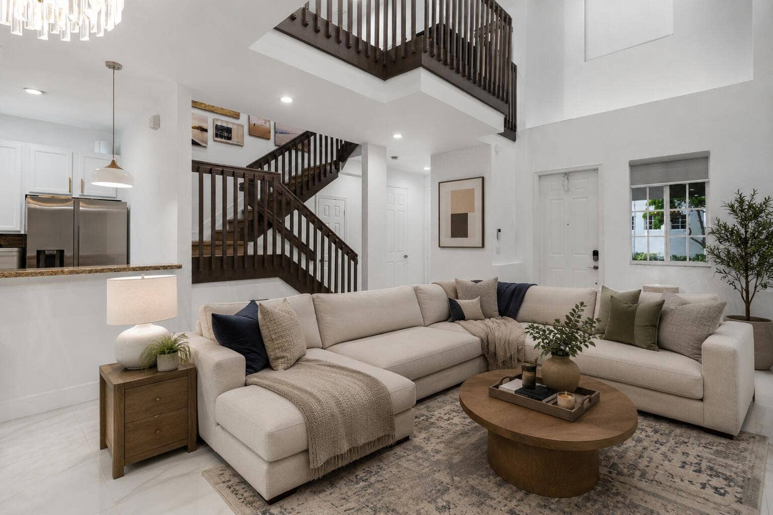 732 SE 2nd Street, #732, Pompano Beach, FL 33060 Virtually Staged Living Area