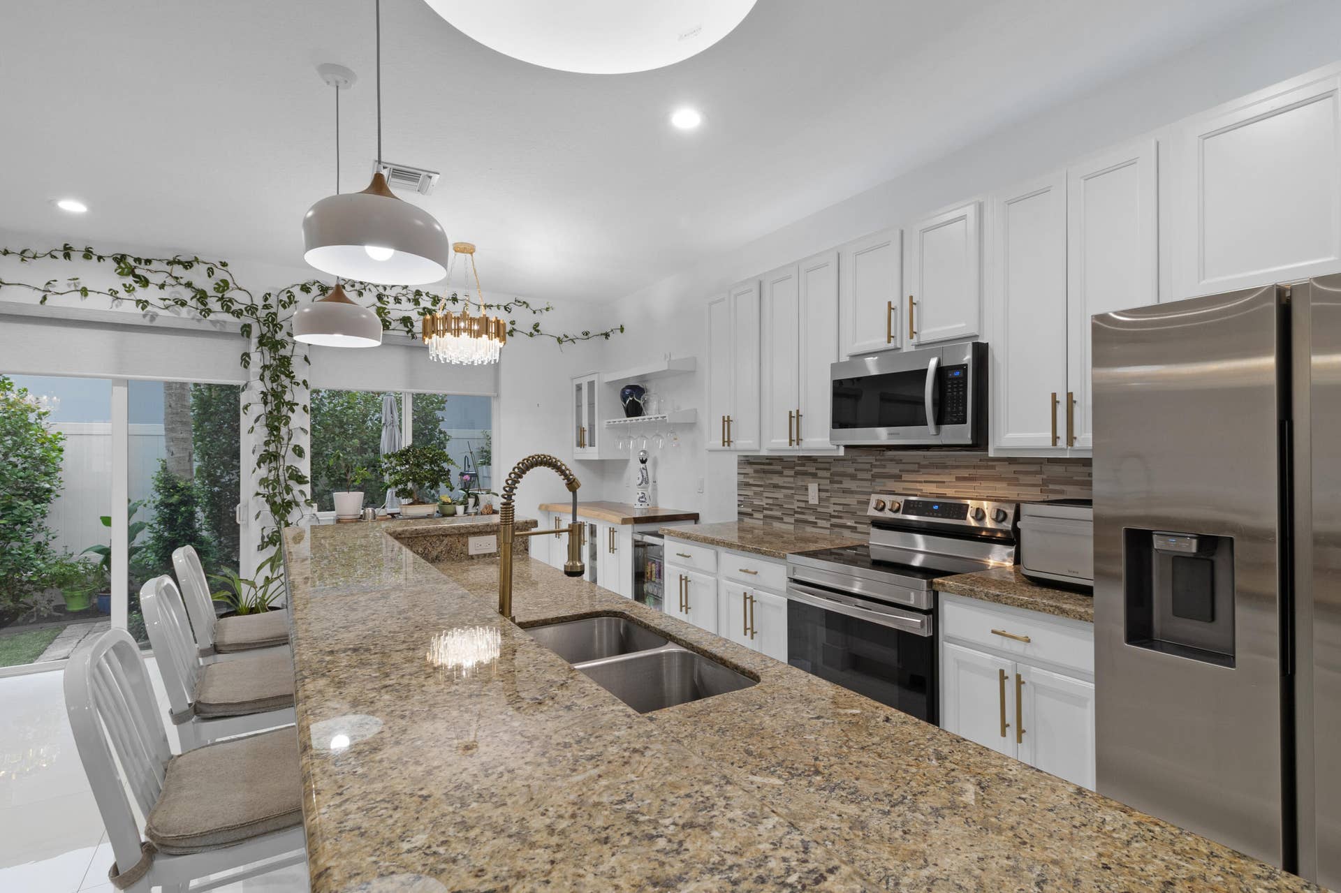 732 SE 2nd Street, #732, Pompano Beach, FL 33060 accutour_01 732-se-2nd-st -015