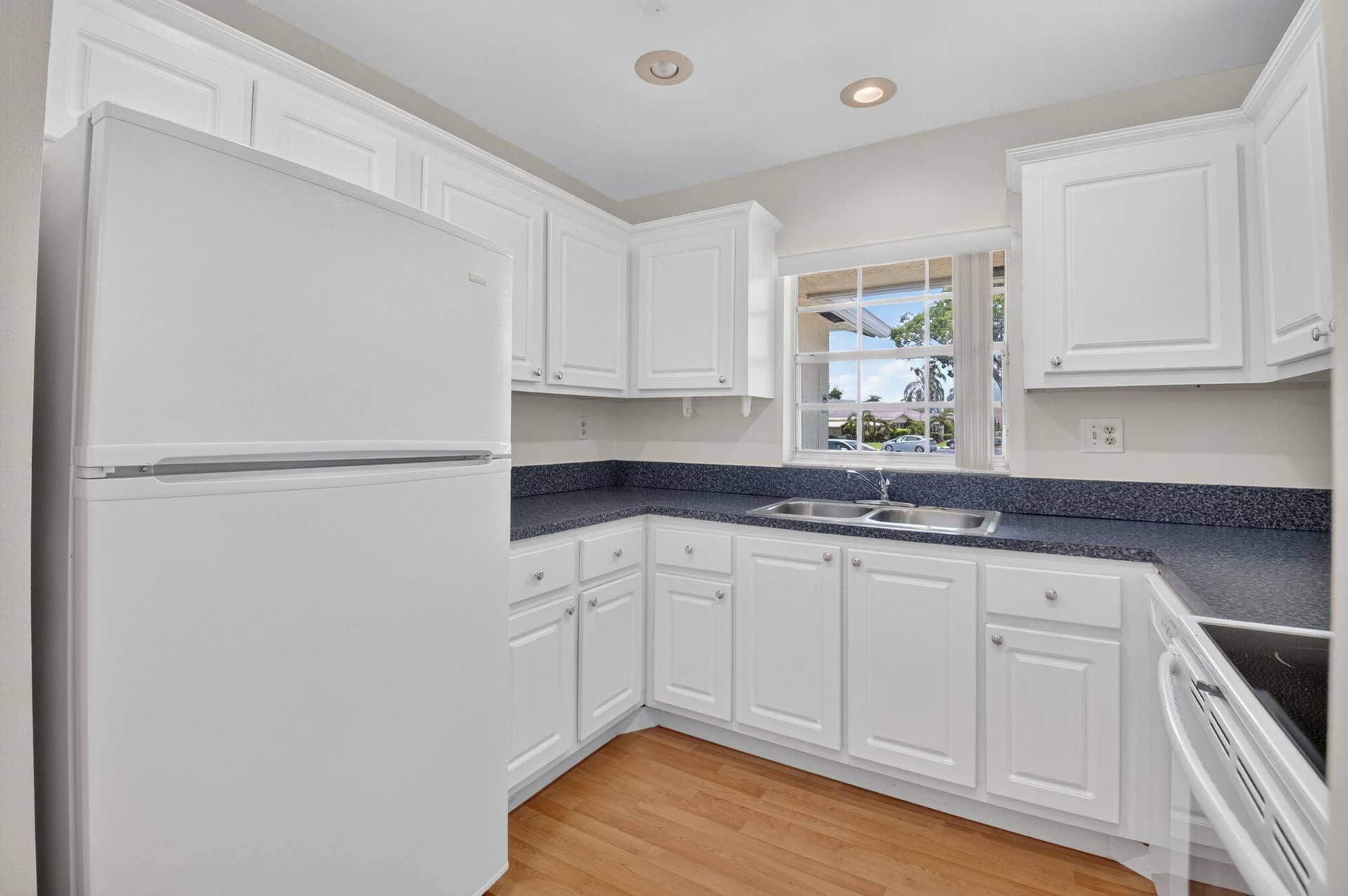 5114 Lakefront Boulevard, Delray Beach, FL 33484 16-web-or-mls-DSC_5956