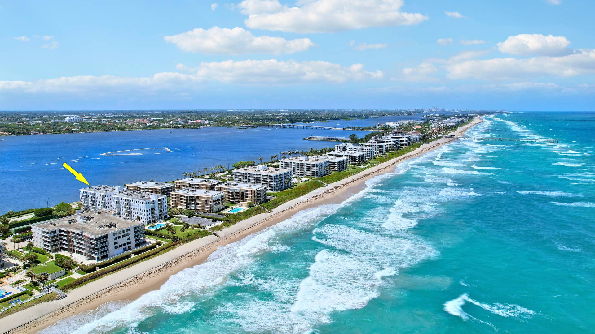 La Renaissance Aerial Shot