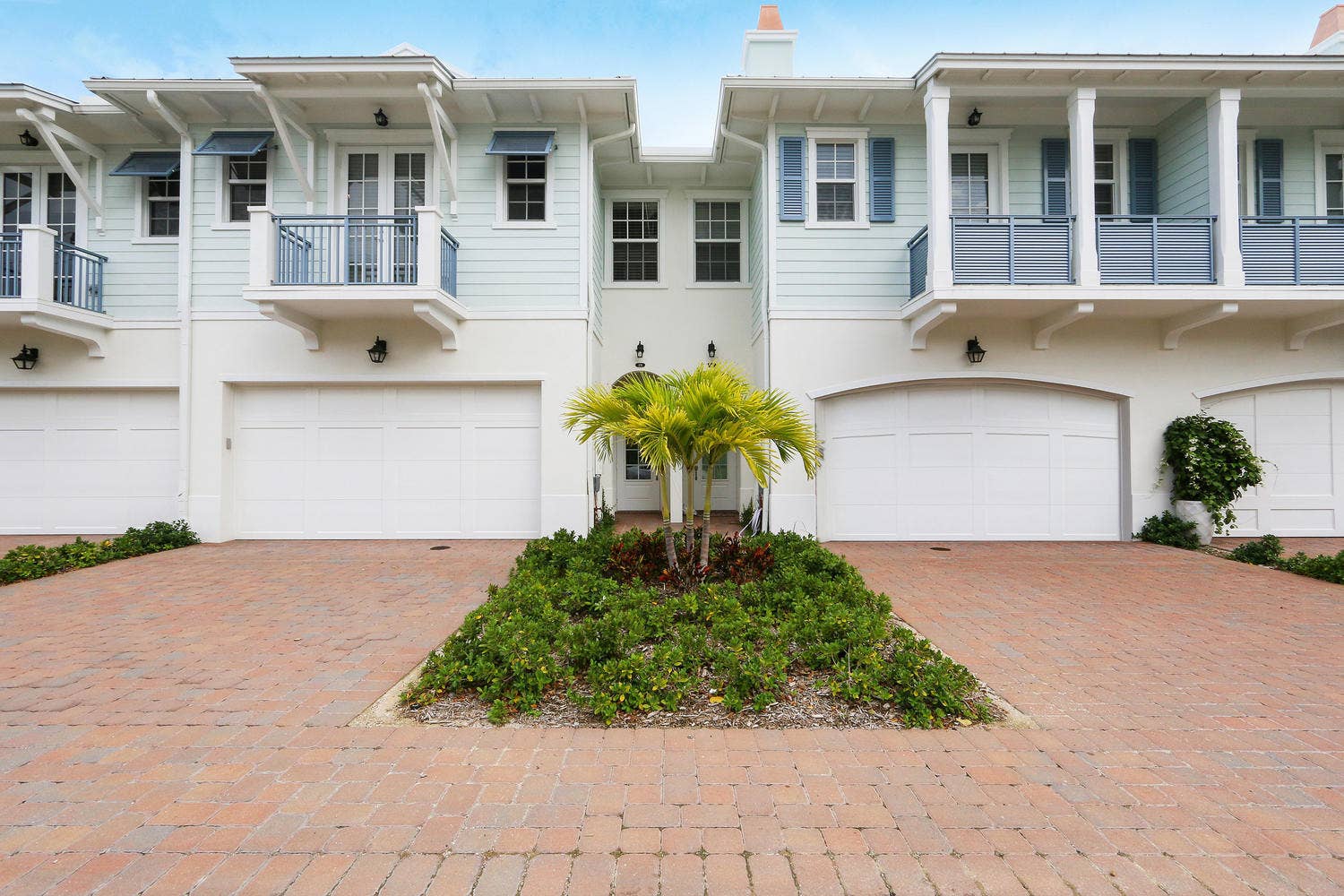 114 Ocean Breeze Drive, Juno Beach, Juno Beach, FL 33408 114 Ocean Breeze Dr Juno Beach-large-002