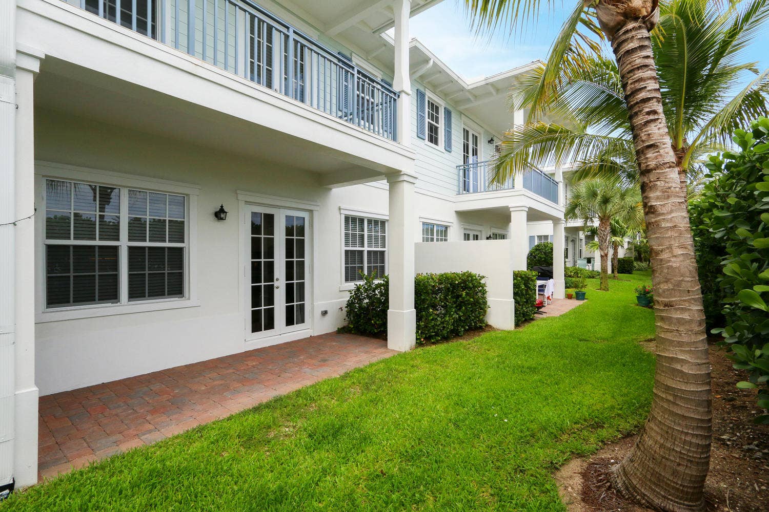 114 Ocean Breeze Drive, Juno Beach, Juno Beach, FL 33408 114 Ocean Breeze Dr Juno Beach-large-024