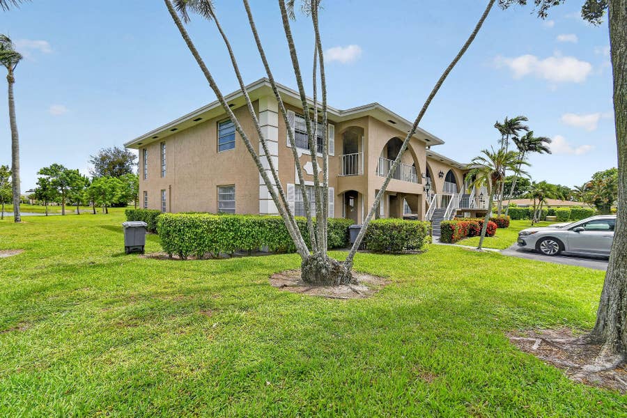 Property photo for 13837 Via Flora, #E, Delray Beach, FL