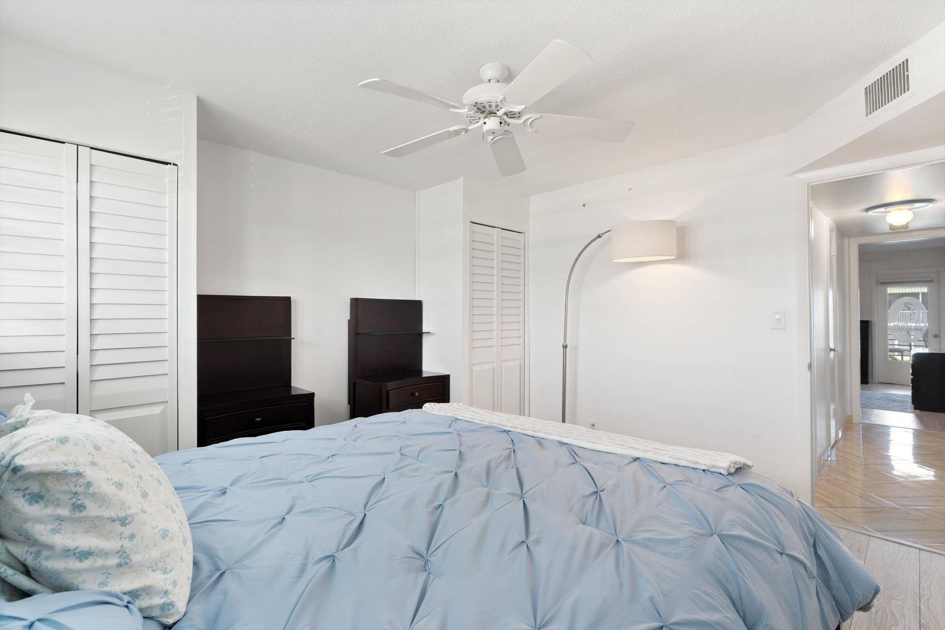 117 Lehane Terrace, #210, North Palm Beach, FL 33408 20-117 Lehane TErr #210 NPB, FL-120