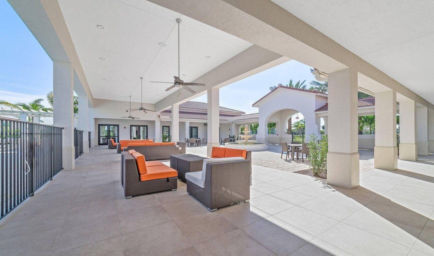 10199 Akenside Drive, Boca Raton, FL 33428 4669CE9B-BE85-4273-AFEA-6CD1707EE738