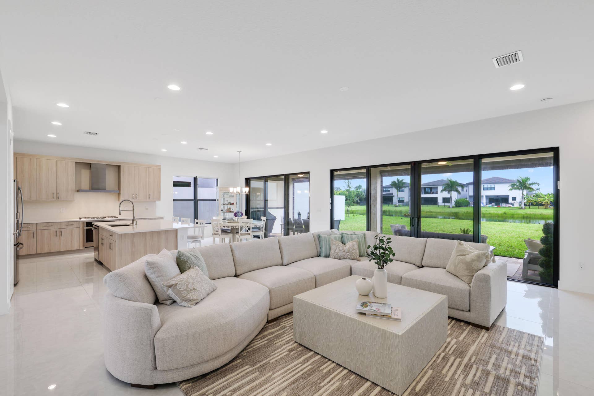 20028 Pacific Dunes Drive, Boca Raton, FL 33434 Living room