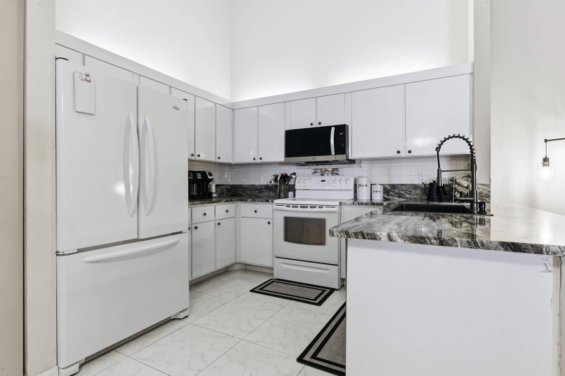 4353 Woodstock Drive, #B, West Palm Beach, FL 33409 KITCHEN