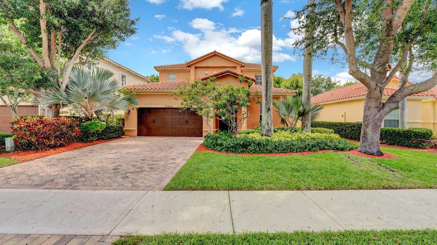 Property photo for 10641 Willow Oak Court, Wellington, FL