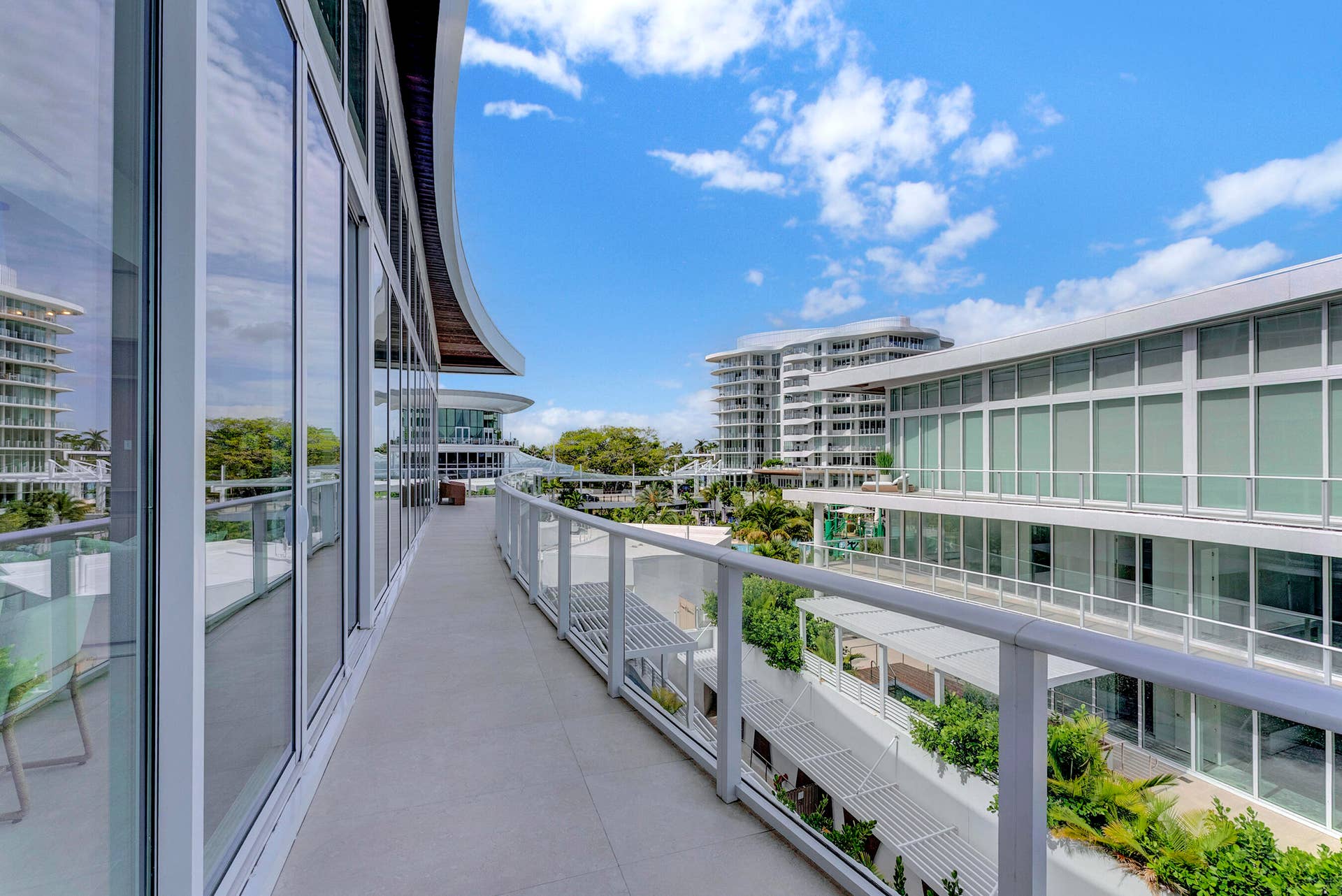 2321 SE 17th Street, #401, Fort Lauderdale, FL 33316 DSC09279