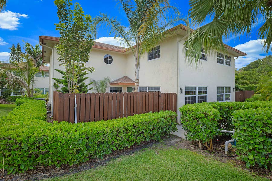 Property photo for 717 S Us Highway  One,  #1016, Jupiter, FL