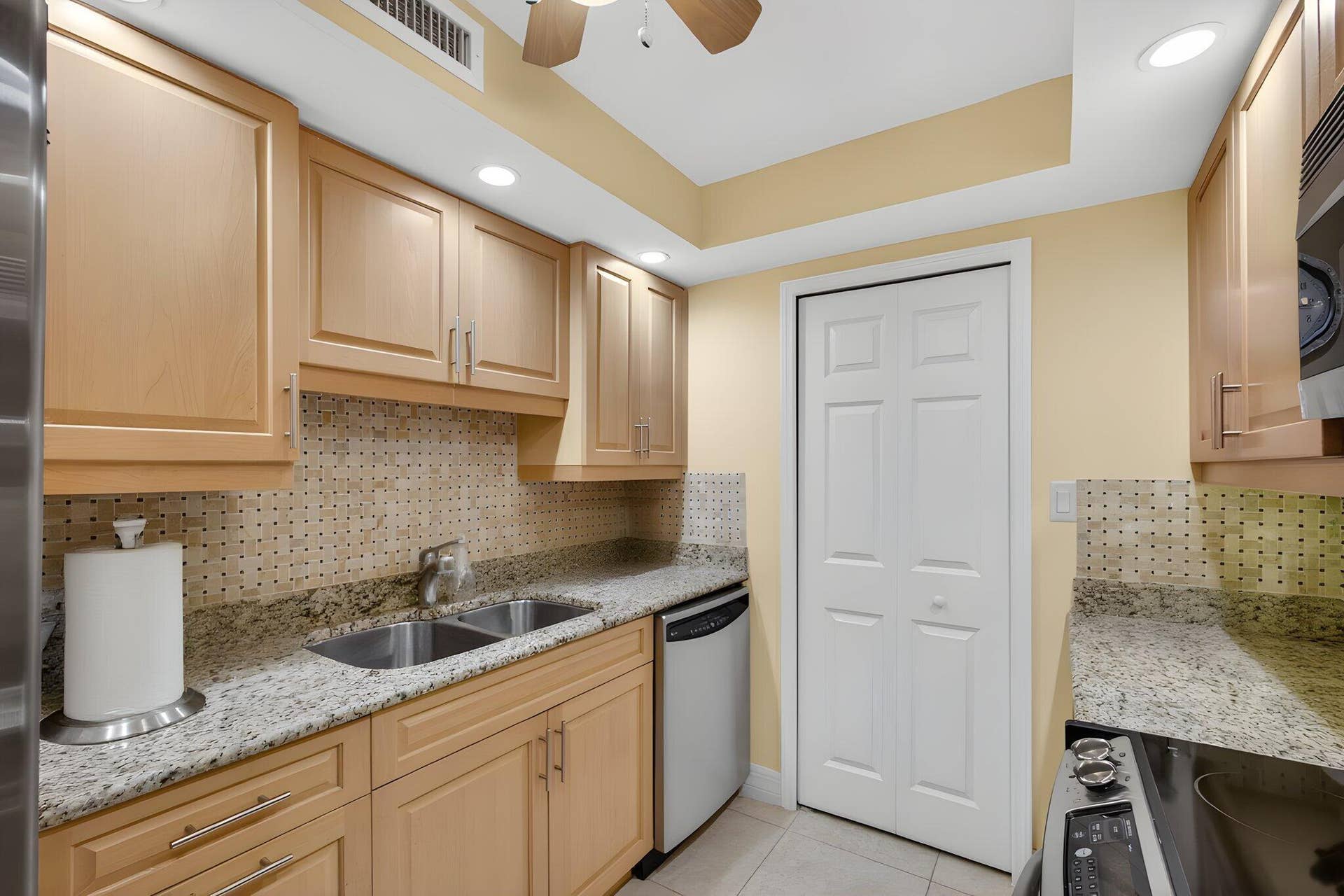 3000 N Ocean Drive, #31 B, Singer Island, FL 33404 Personal items virtually removed.