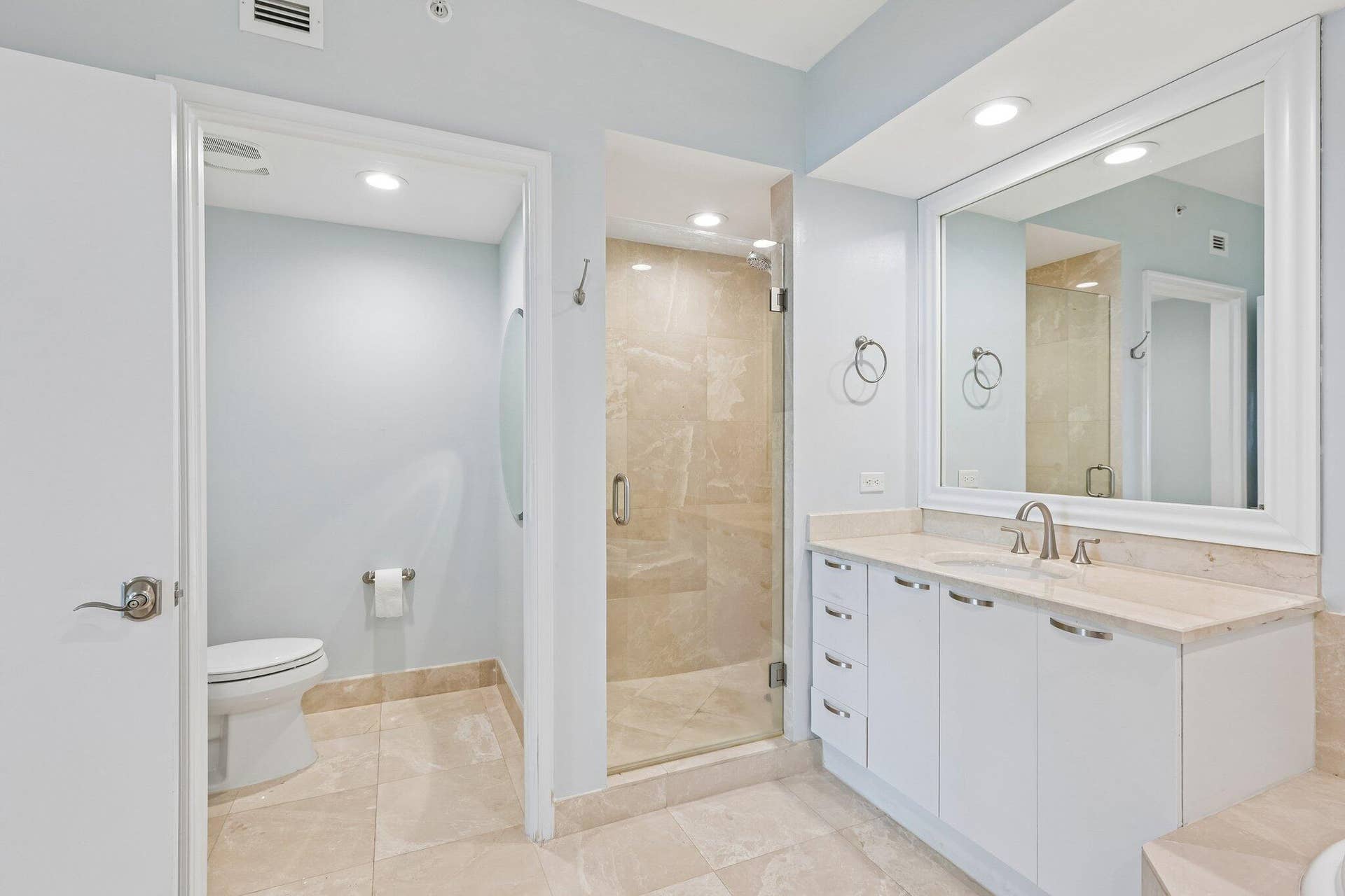 2650 Lake Shore Drive, #1202, Riviera Beach, FL 33404 35-web-or-mls-Lake Shore Dr 1202-S0705-0