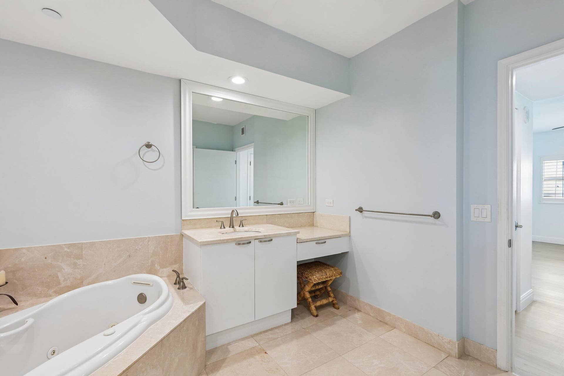 2650 Lake Shore Drive, #1202, Riviera Beach, FL 33404 34-web-or-mls-Lake Shore Dr 1202-S0705-0