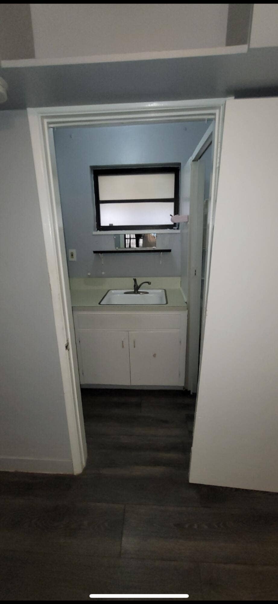 2032 Fillmore Street, Hollywood, FL 33020 BATHROOM IN EFFICIENCY