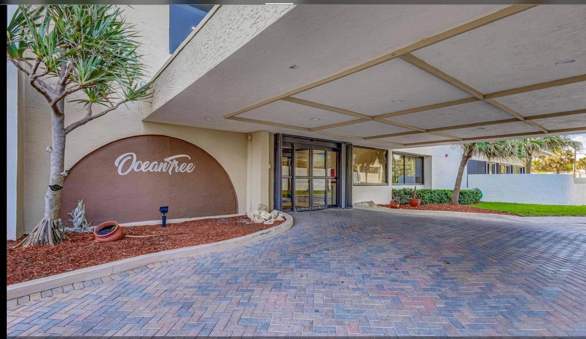 3400 N Ocean Drive, #405, Singer Island, FL 33404 Main Entrance