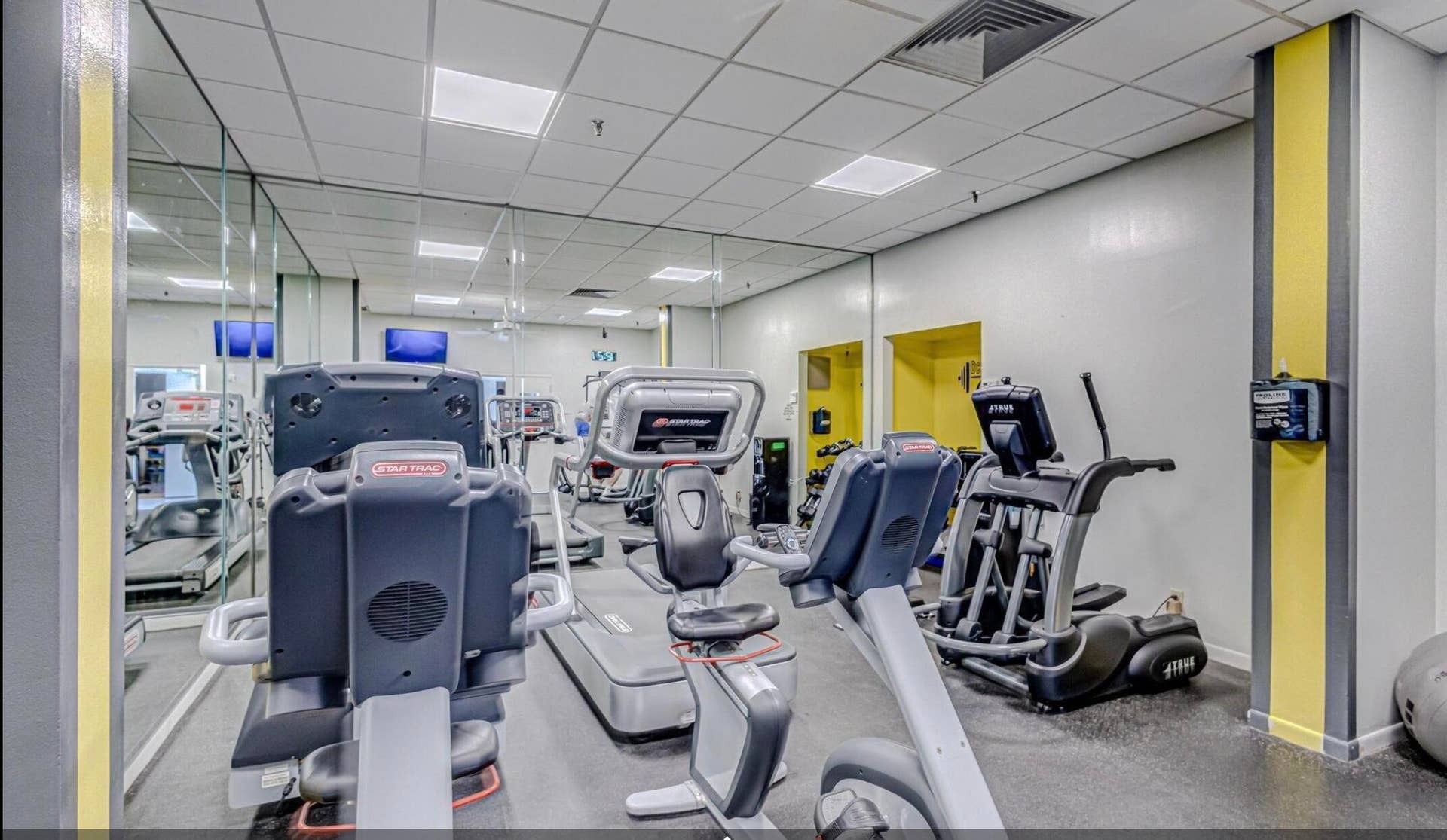3400 N Ocean Drive, #405, Singer Island, FL 33404 Gym