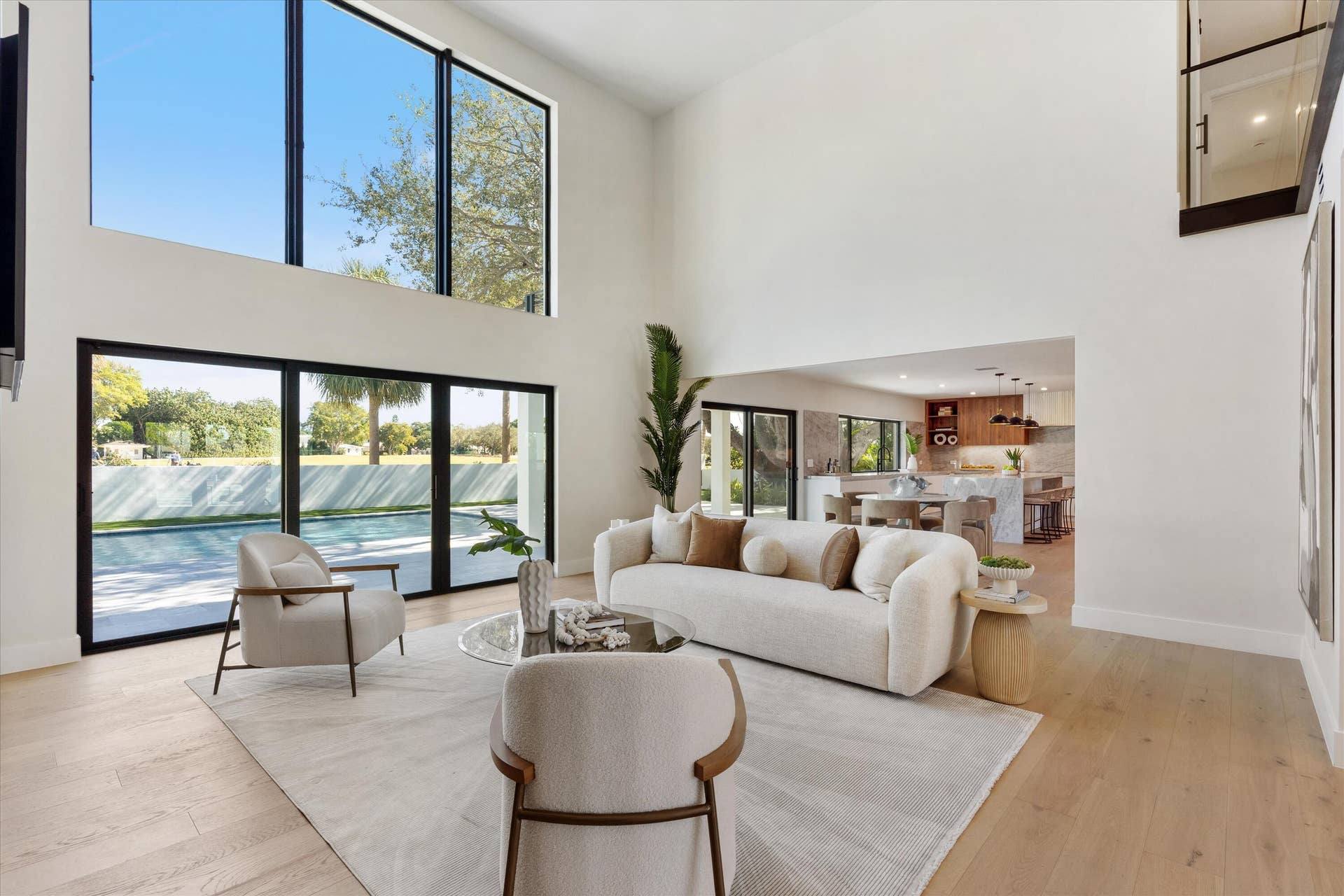 868 Country Club Drive, North Palm Beach, FL 33408 Great Room