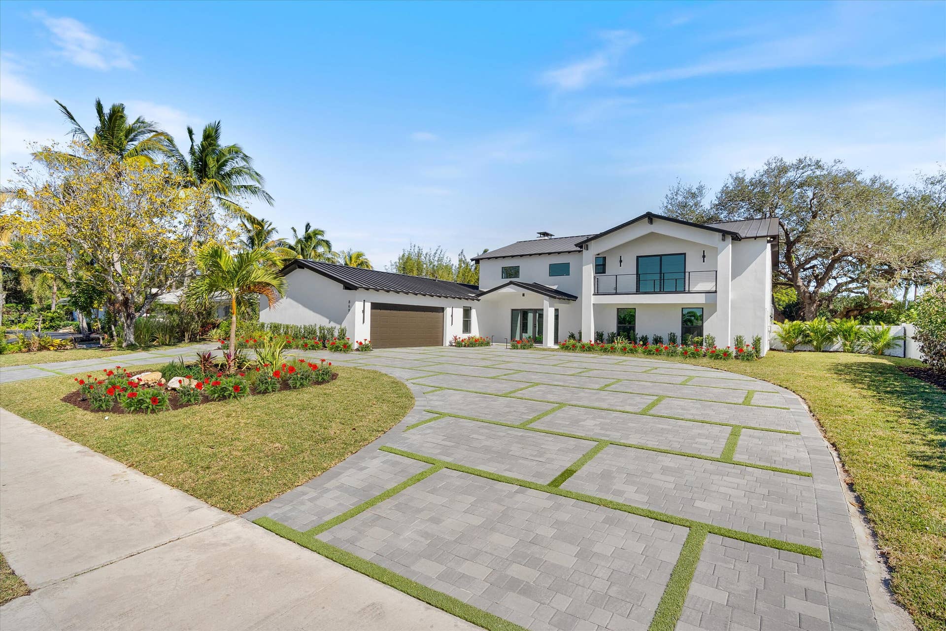 868 Country Club Drive, North Palm Beach, FL 33408 Exterior Front