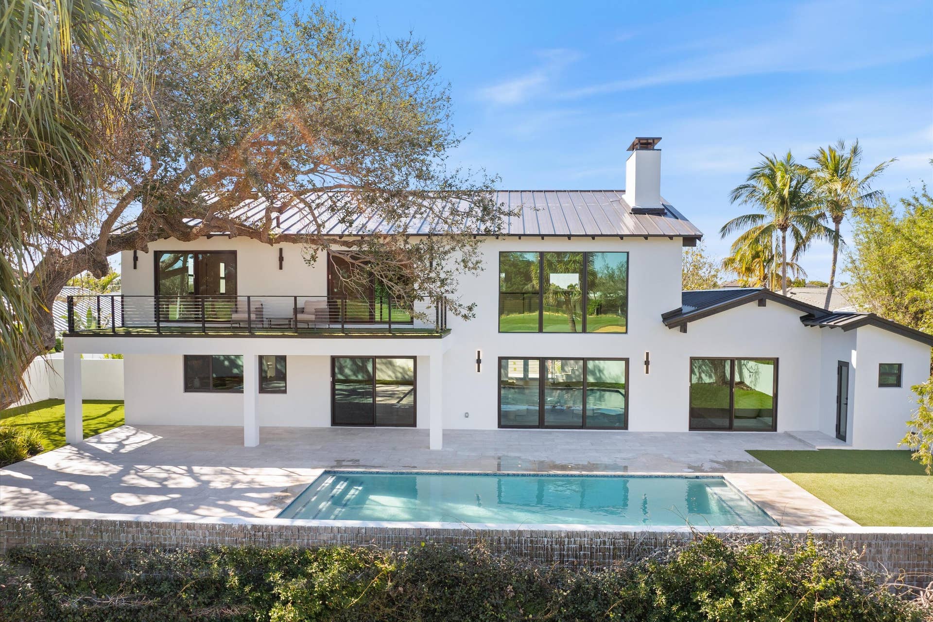 868 Country Club Drive, North Palm Beach, FL 33408 Exterior Pool