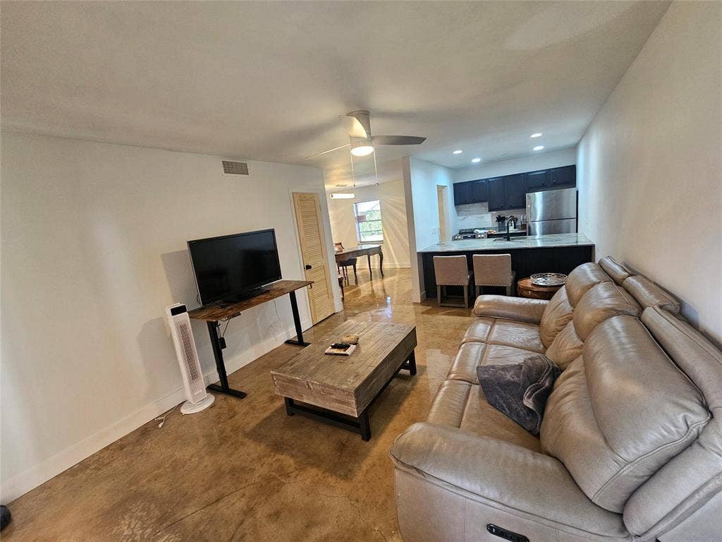 825 NW 13th Street, #110, Boca Raton, FL 33486 BocaRaton14