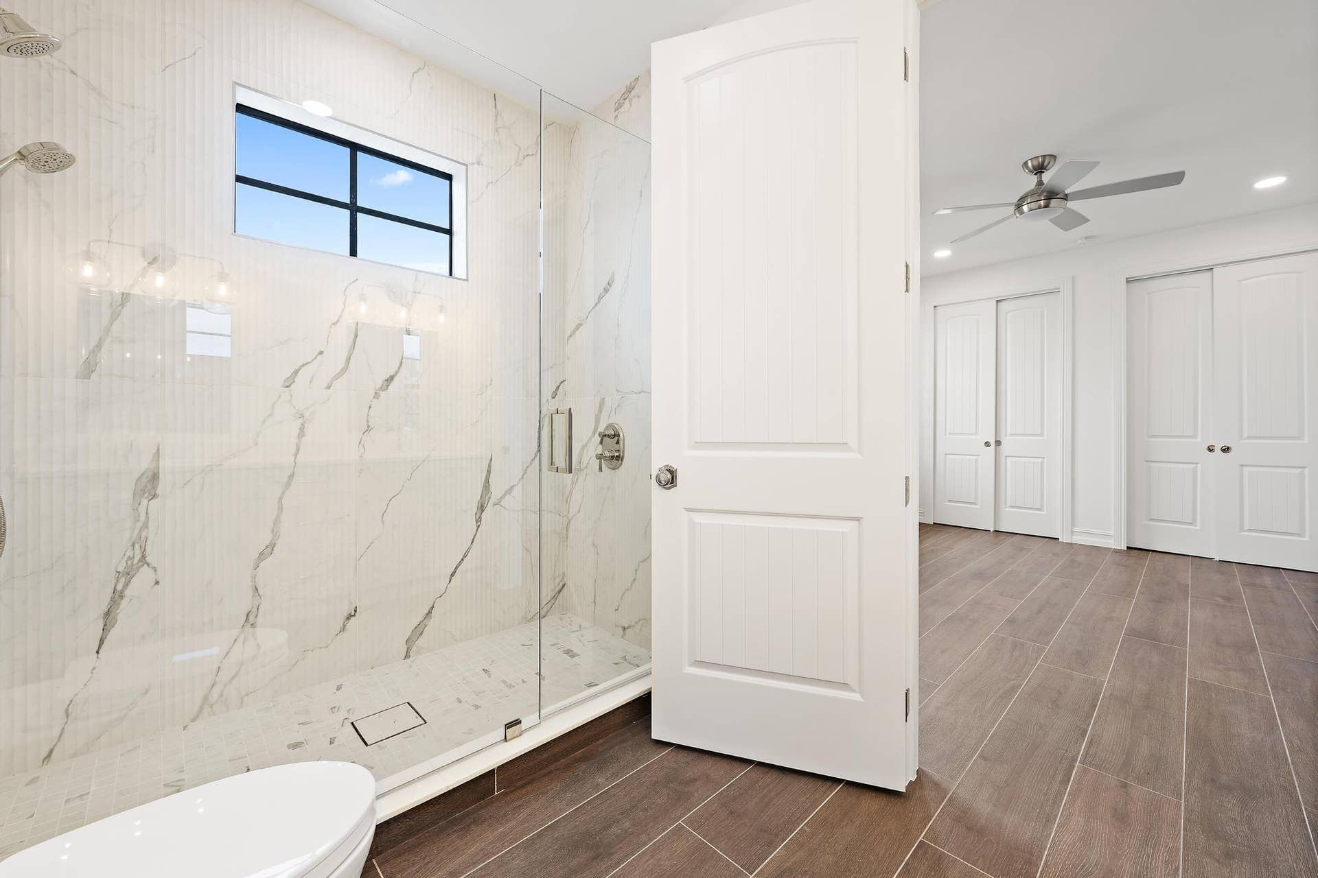 309 Cascade Lane, Palm Beach Shores, FL 33404 Bath
